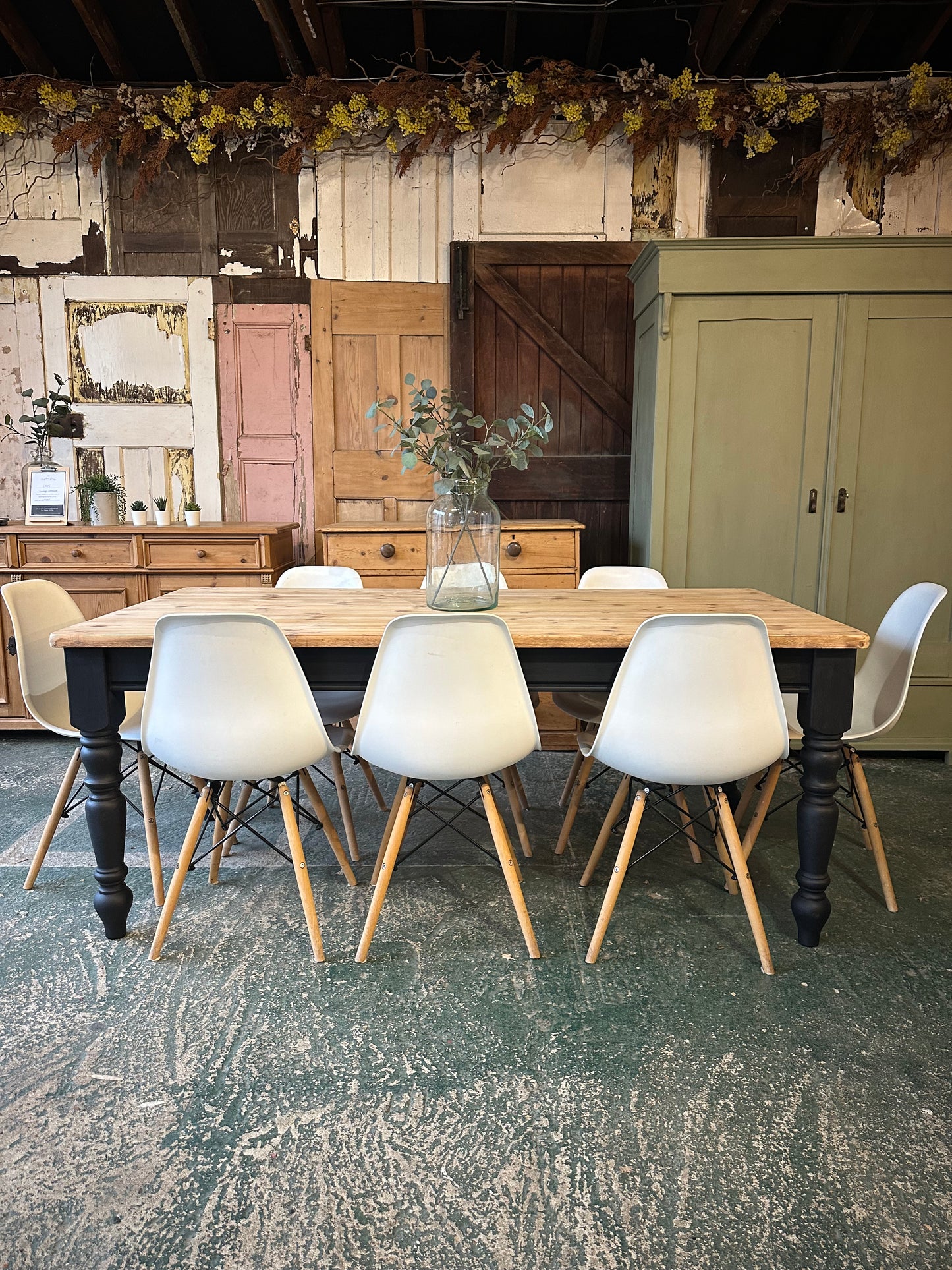 Rustic farmhouse table 8 seater