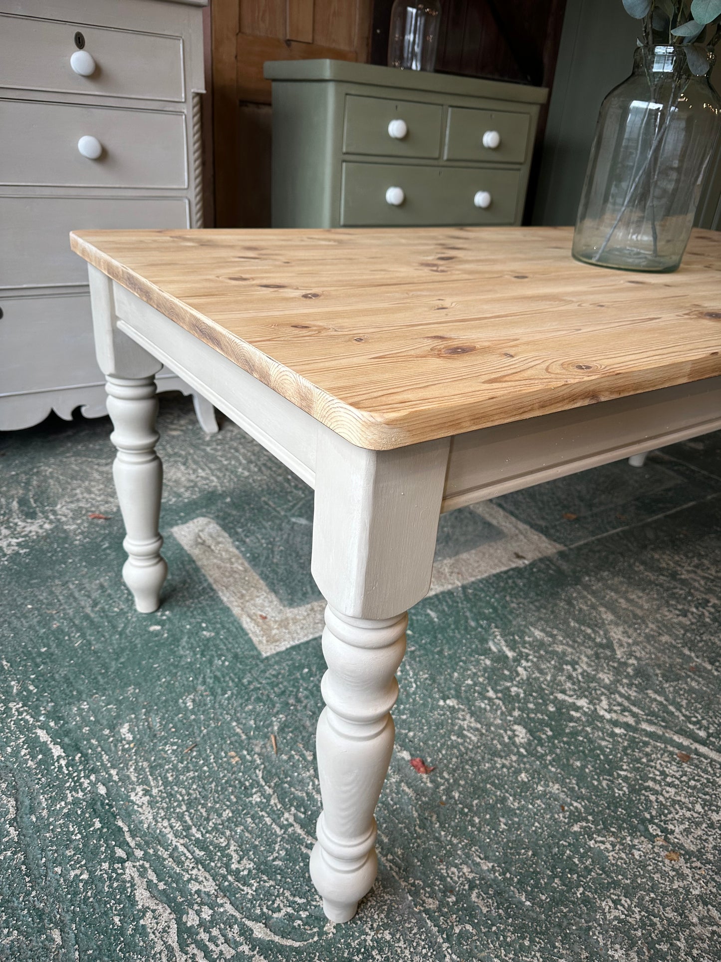 Farmhouse table 8 seater
