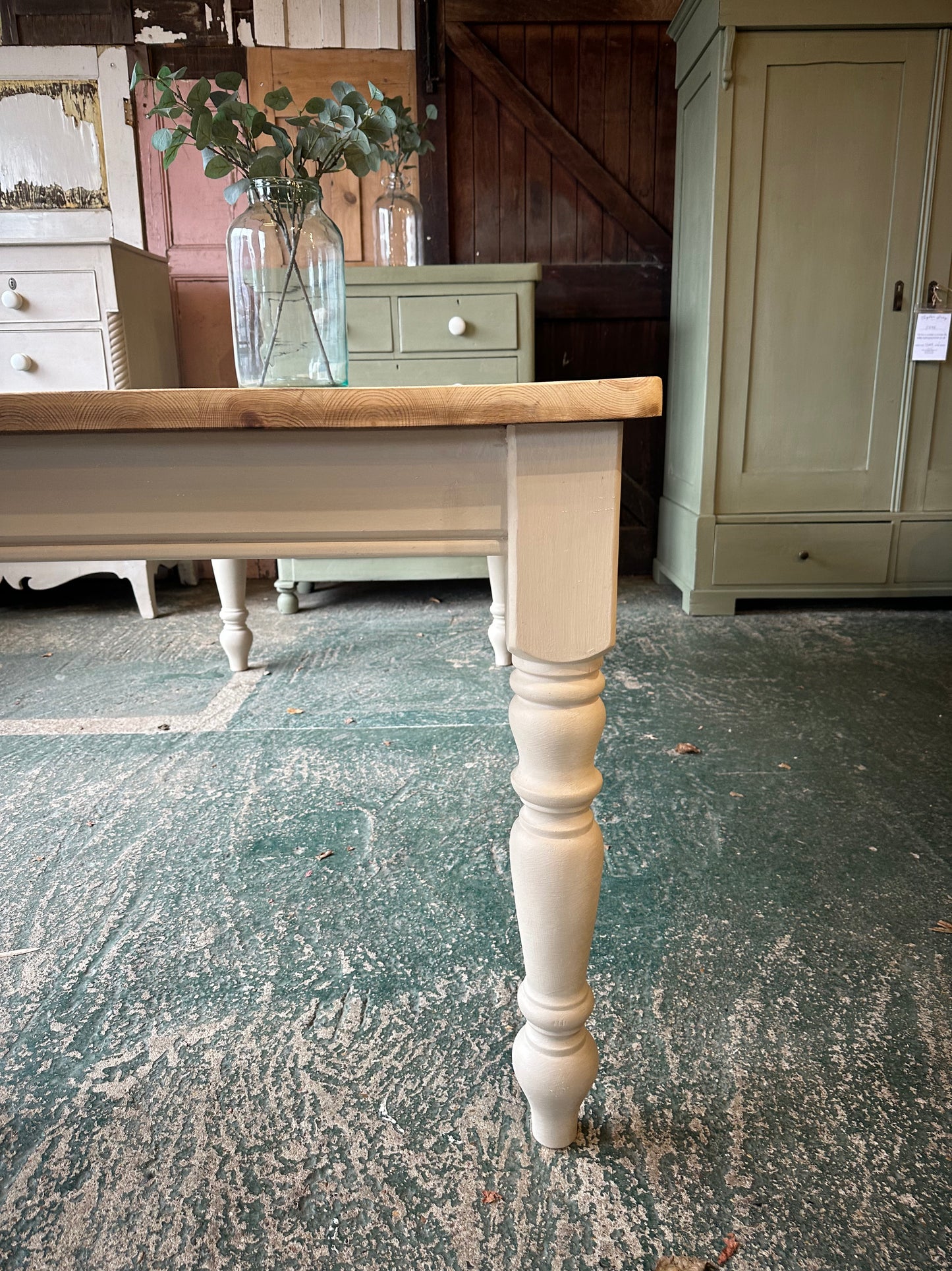 Farmhouse table 8 seater