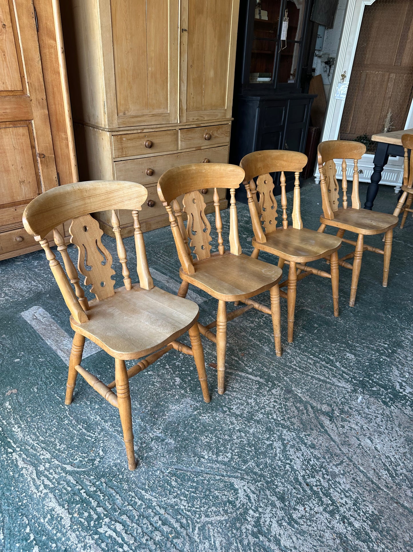 Farmhouse chairs set of 4