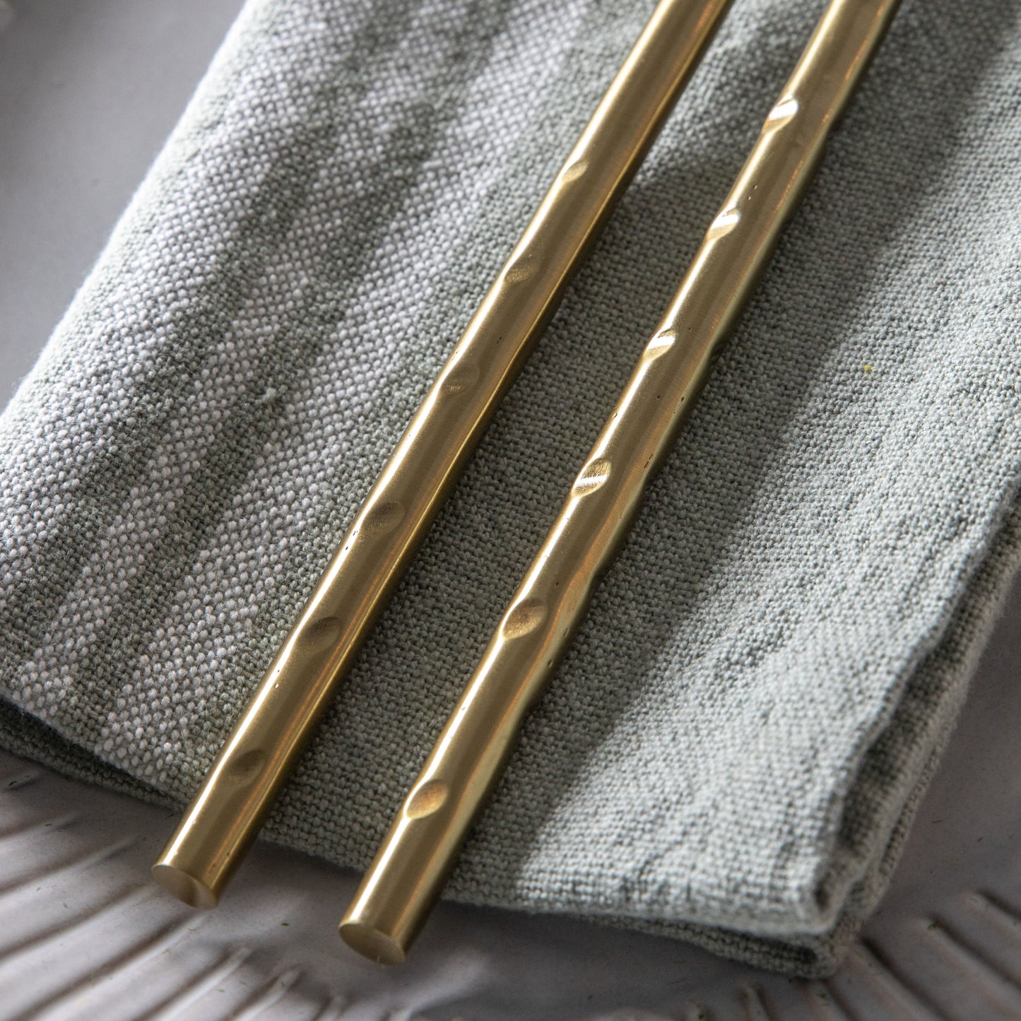 Mette Salad Servers Matt Gold