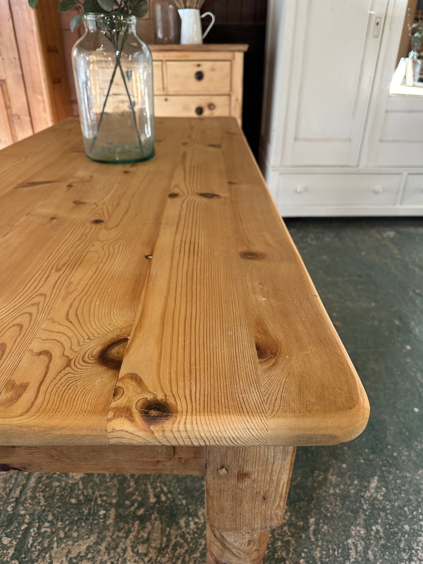 Rustic farmhouse table 8 seater