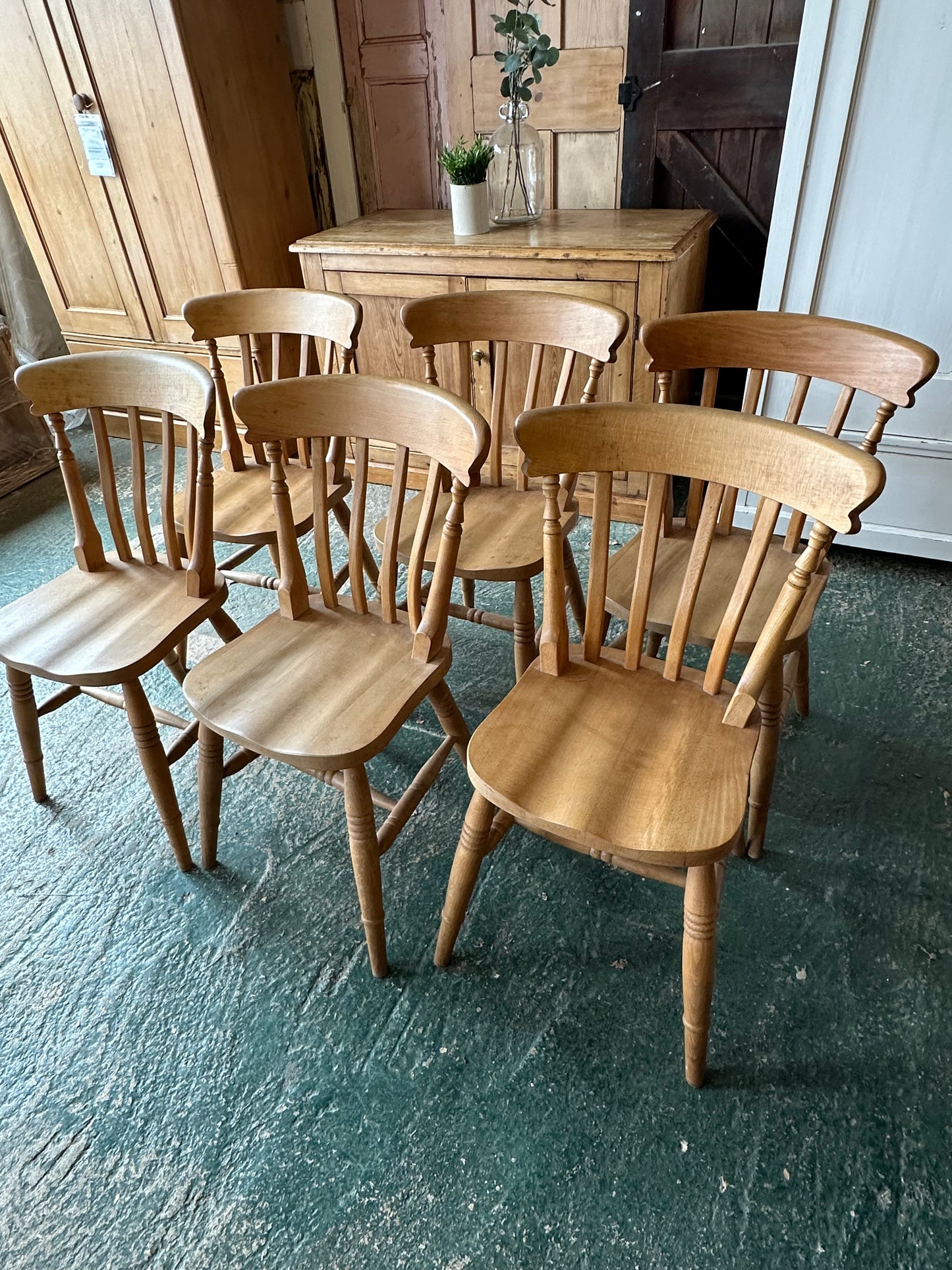 Farmhouse chairs (set of 6)