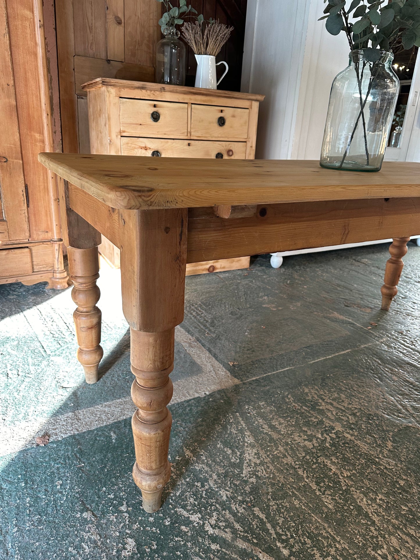 Rustic farmhouse table 8 seater