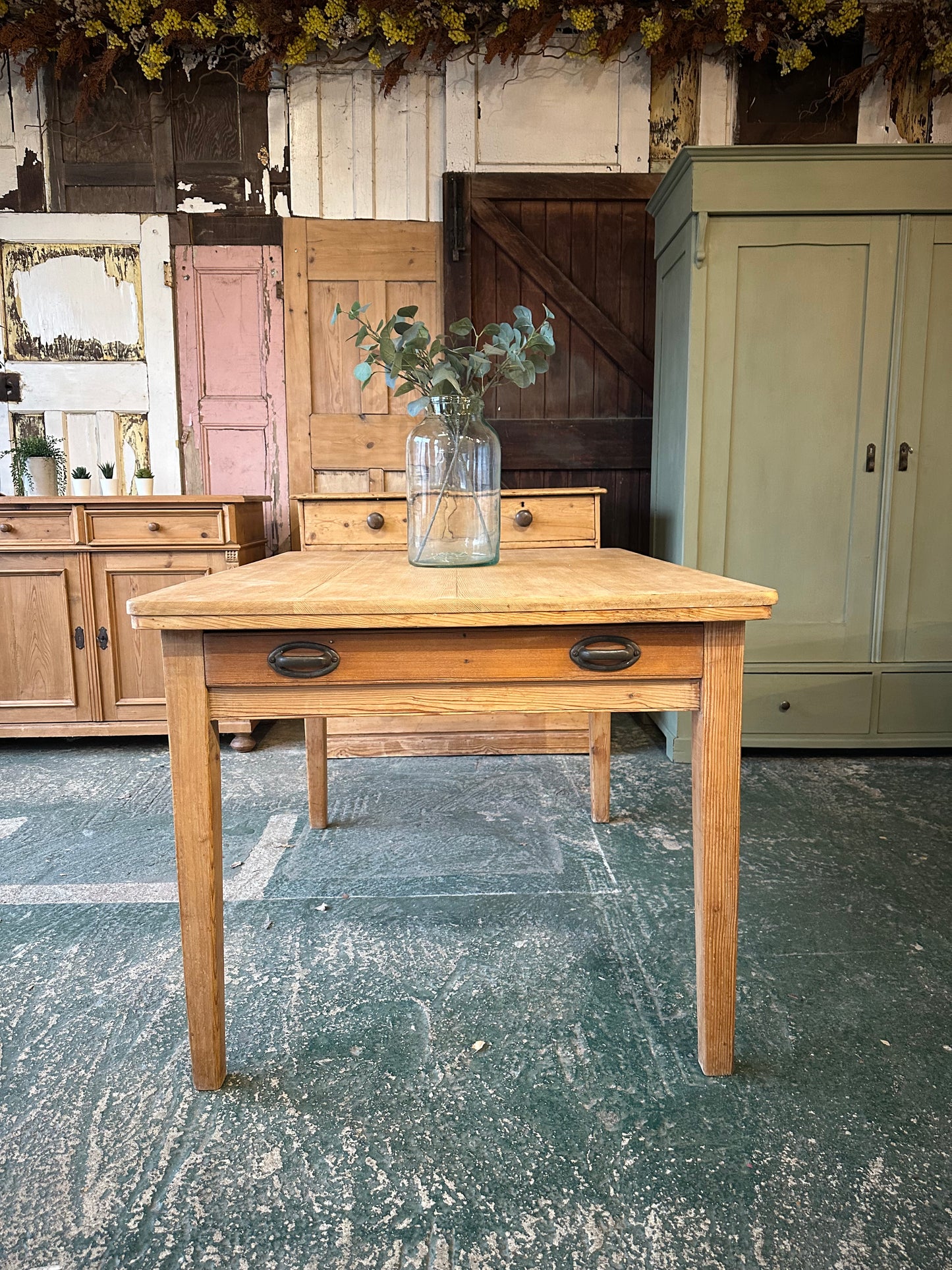 Rustic farmhouse table 4 seater