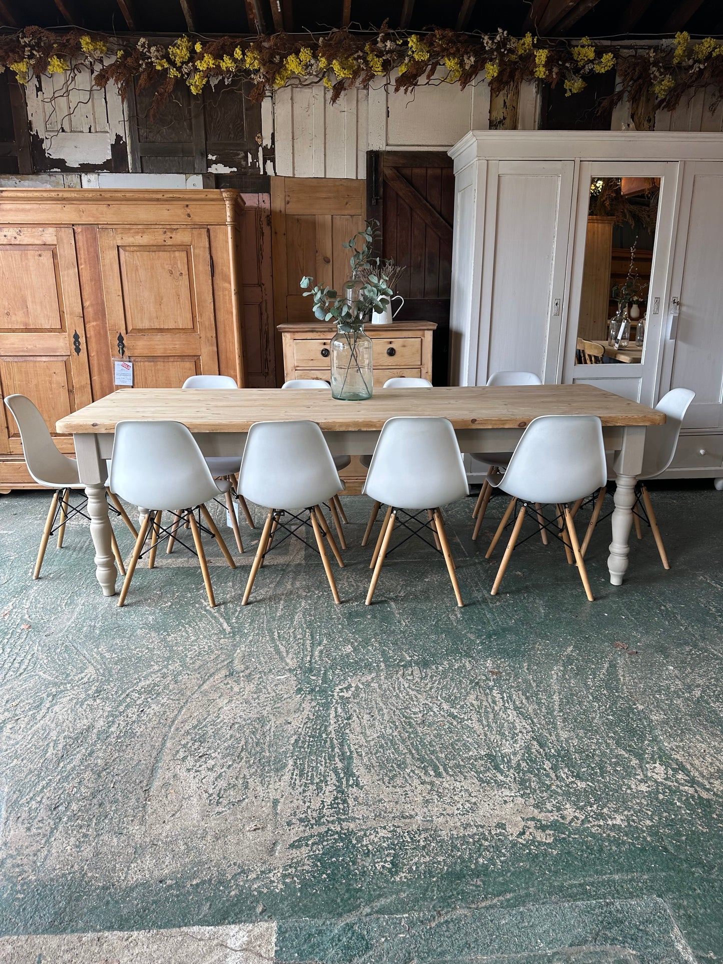 Rustic farmhouse table 10 seater