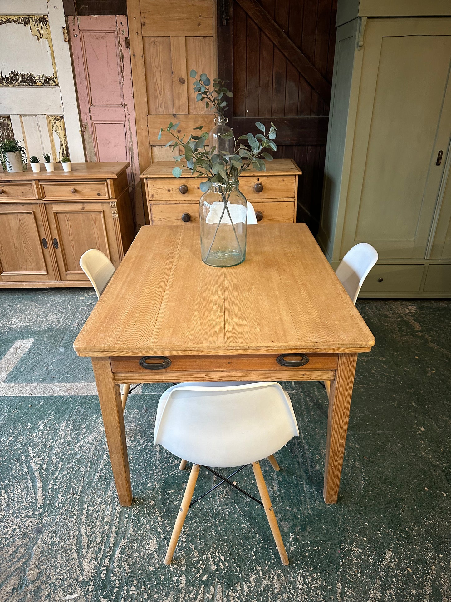Rustic farmhouse table 4 seater