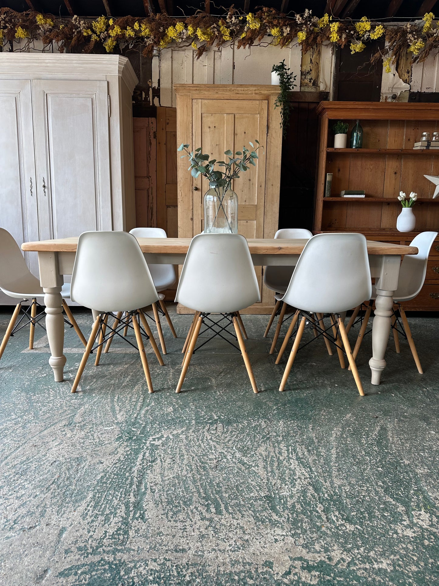 Rustic farmhouse table 8 seater