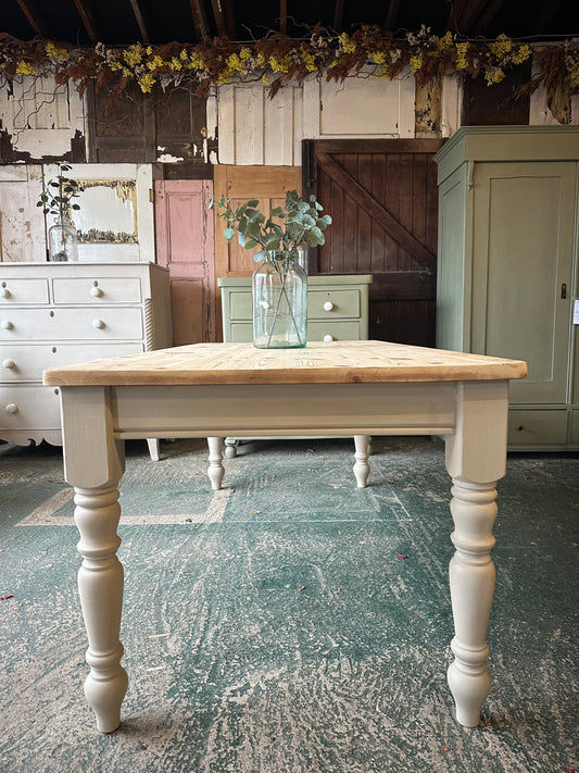 Farmhouse table 8 seater