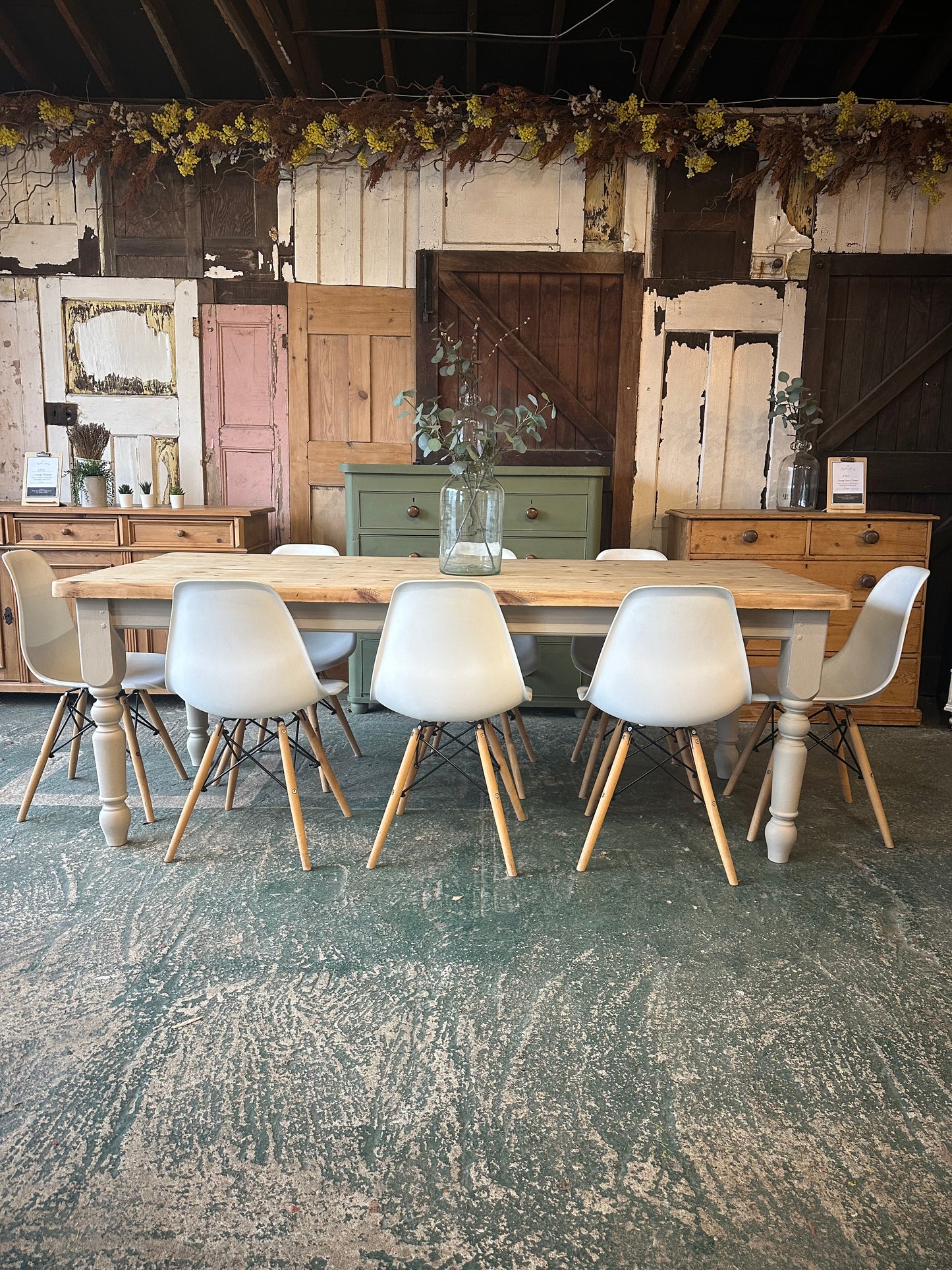 Rustic farmhouse table large 8 seater