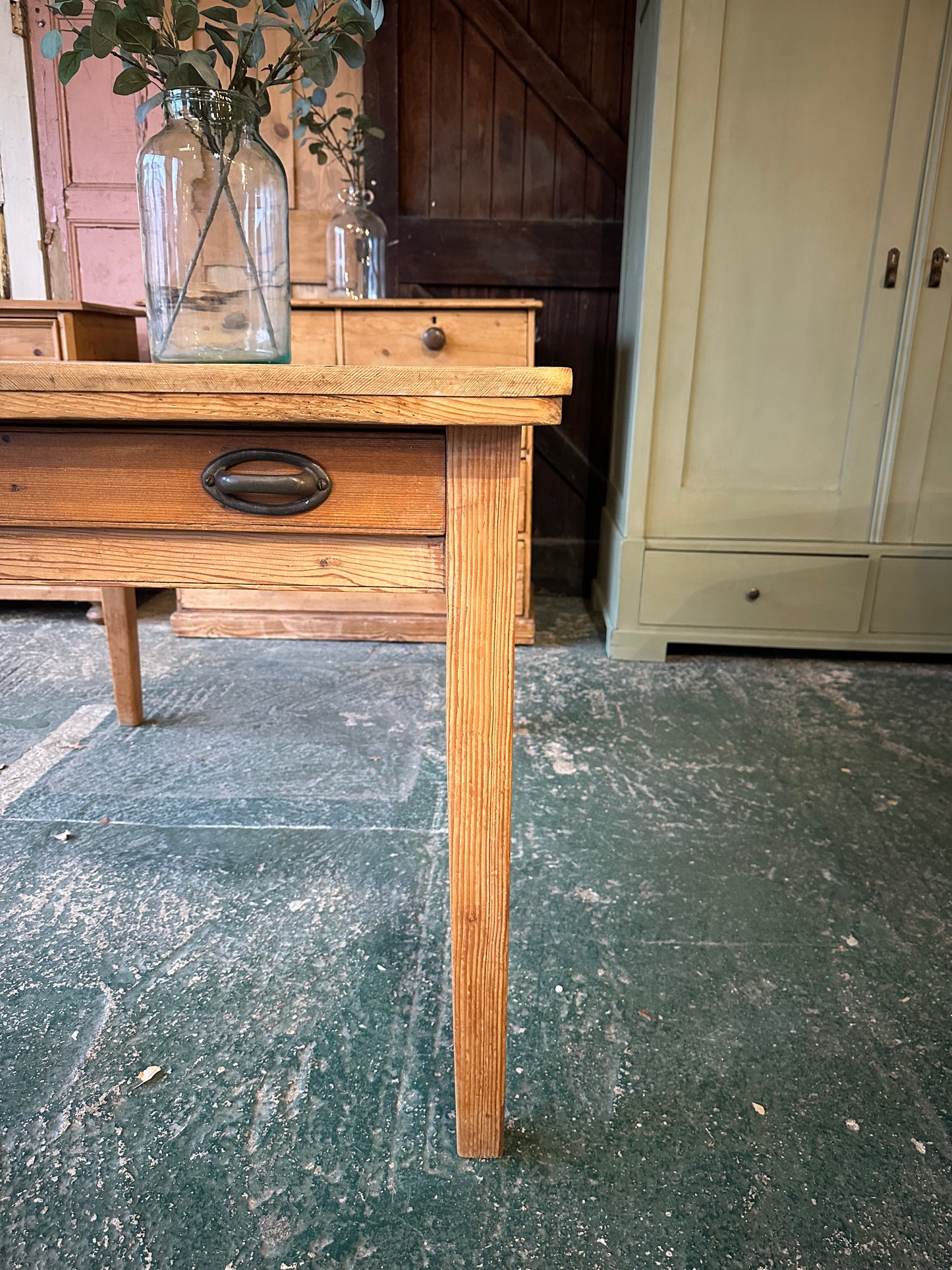 Rustic farmhouse table 4 seater