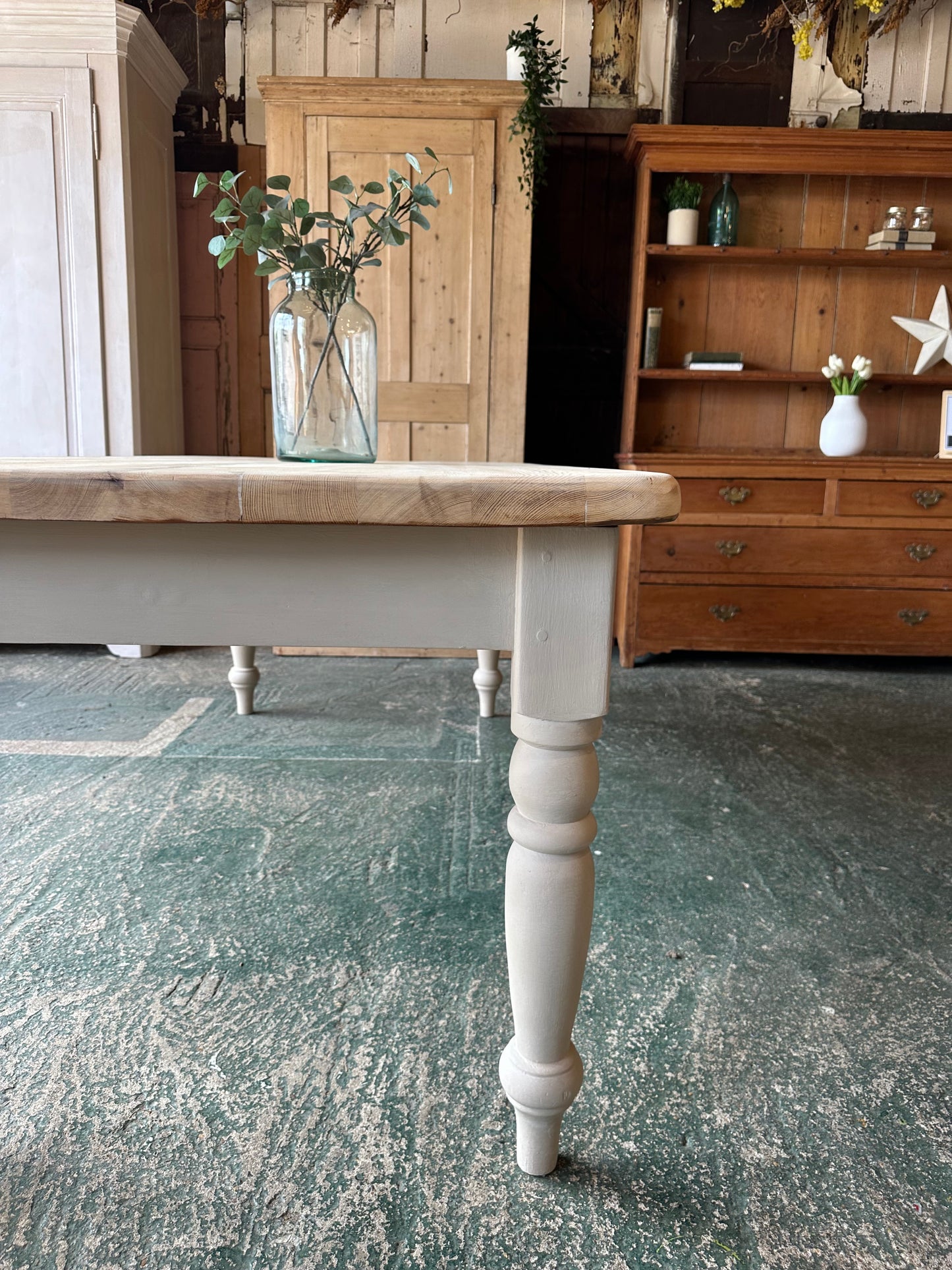 Rustic farmhouse table 8 seater