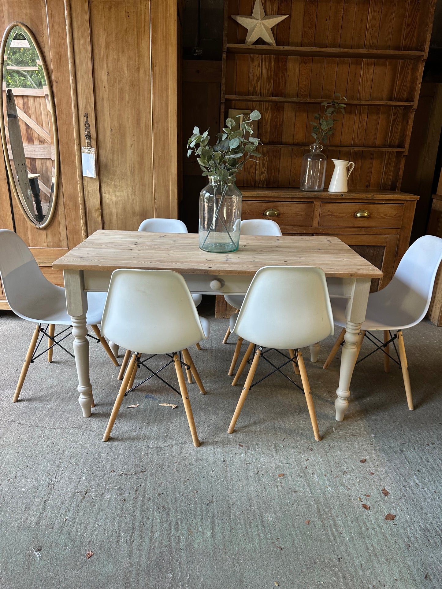 Farmhouse table 6 seater / desk
