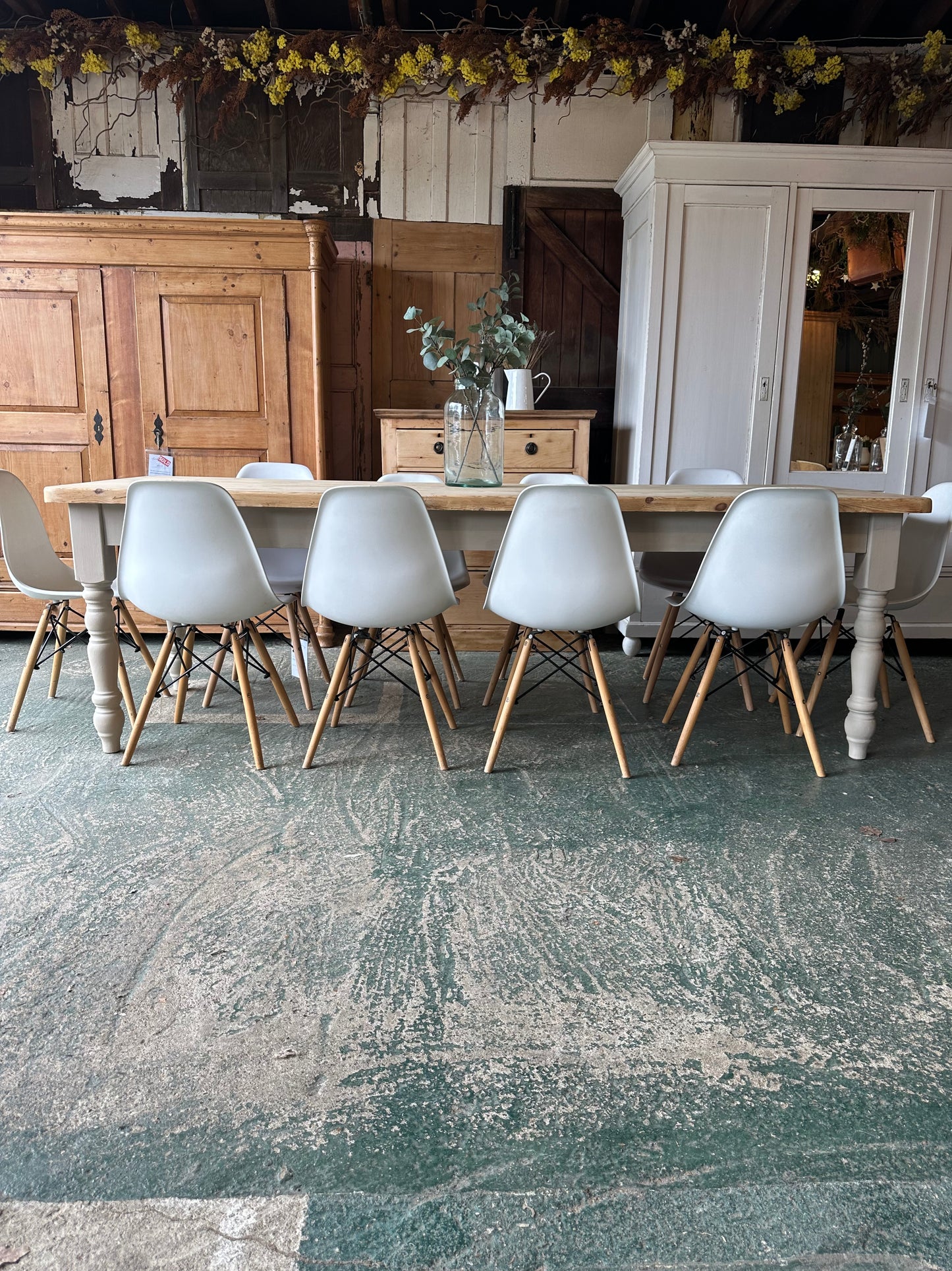 Rustic farmhouse table 10 seater