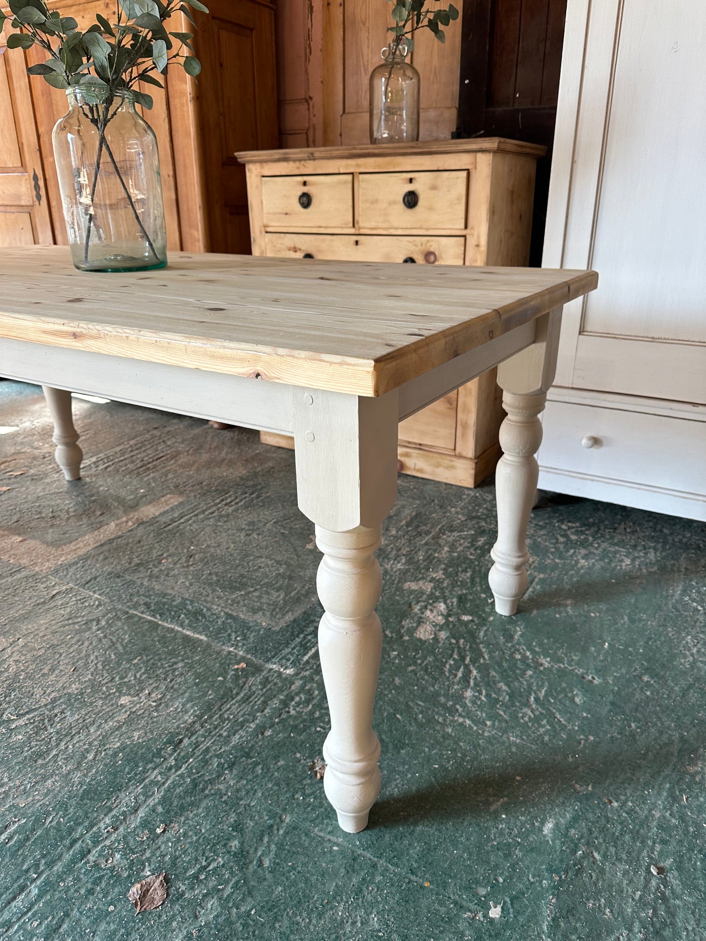 Rustic farmhouse table 8 seater