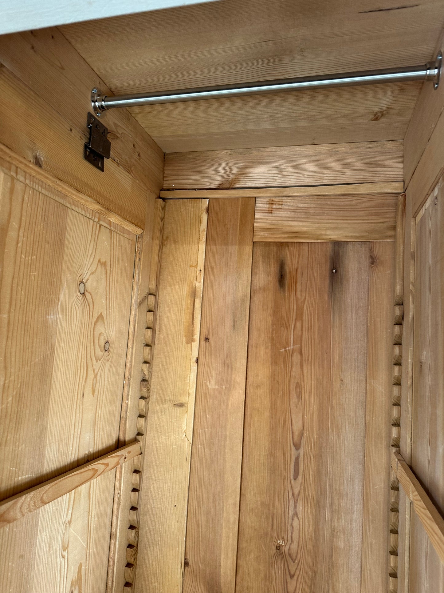 Rustic vintage triple knock down wardrobe
