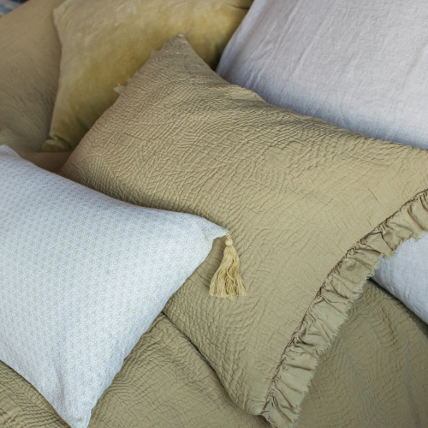 Alta Cushion Olive
