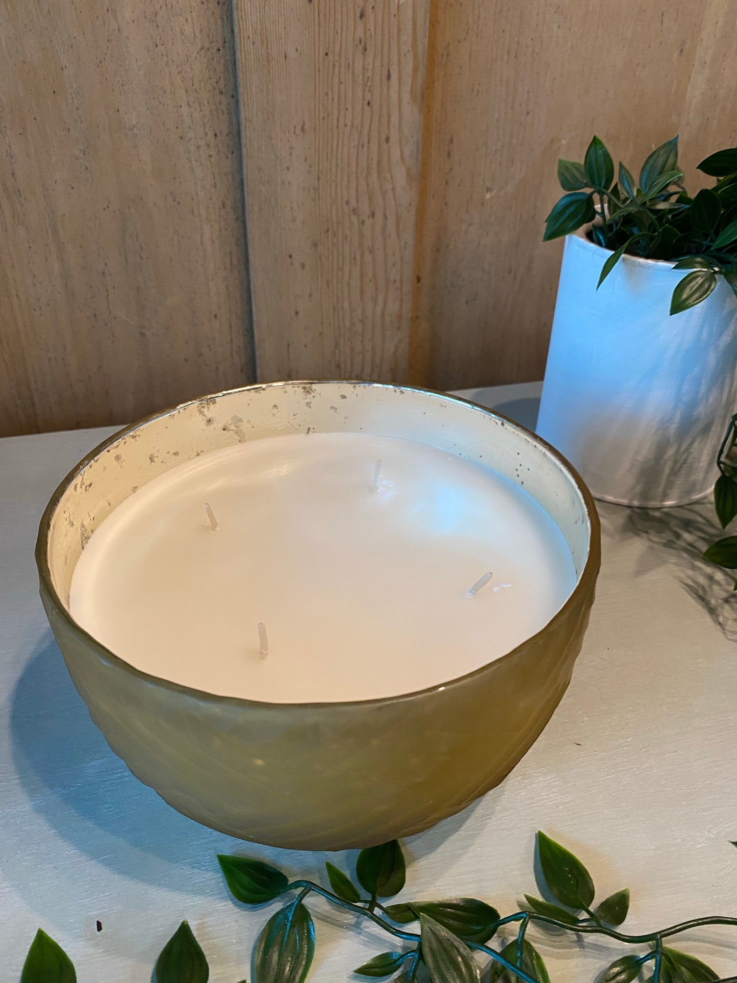 Gold Bowl Scented Candle
