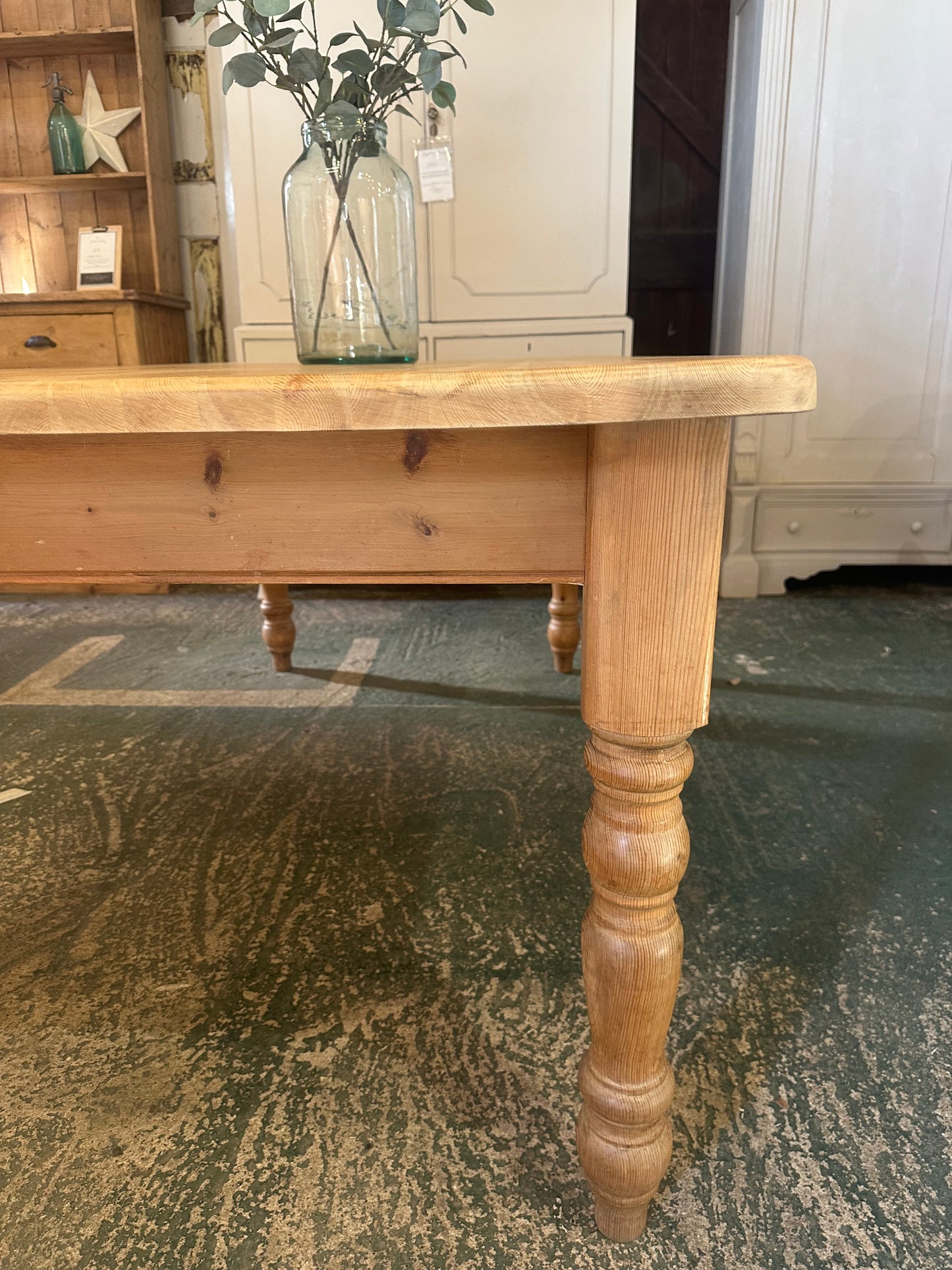 Farmhouse table 8 seater