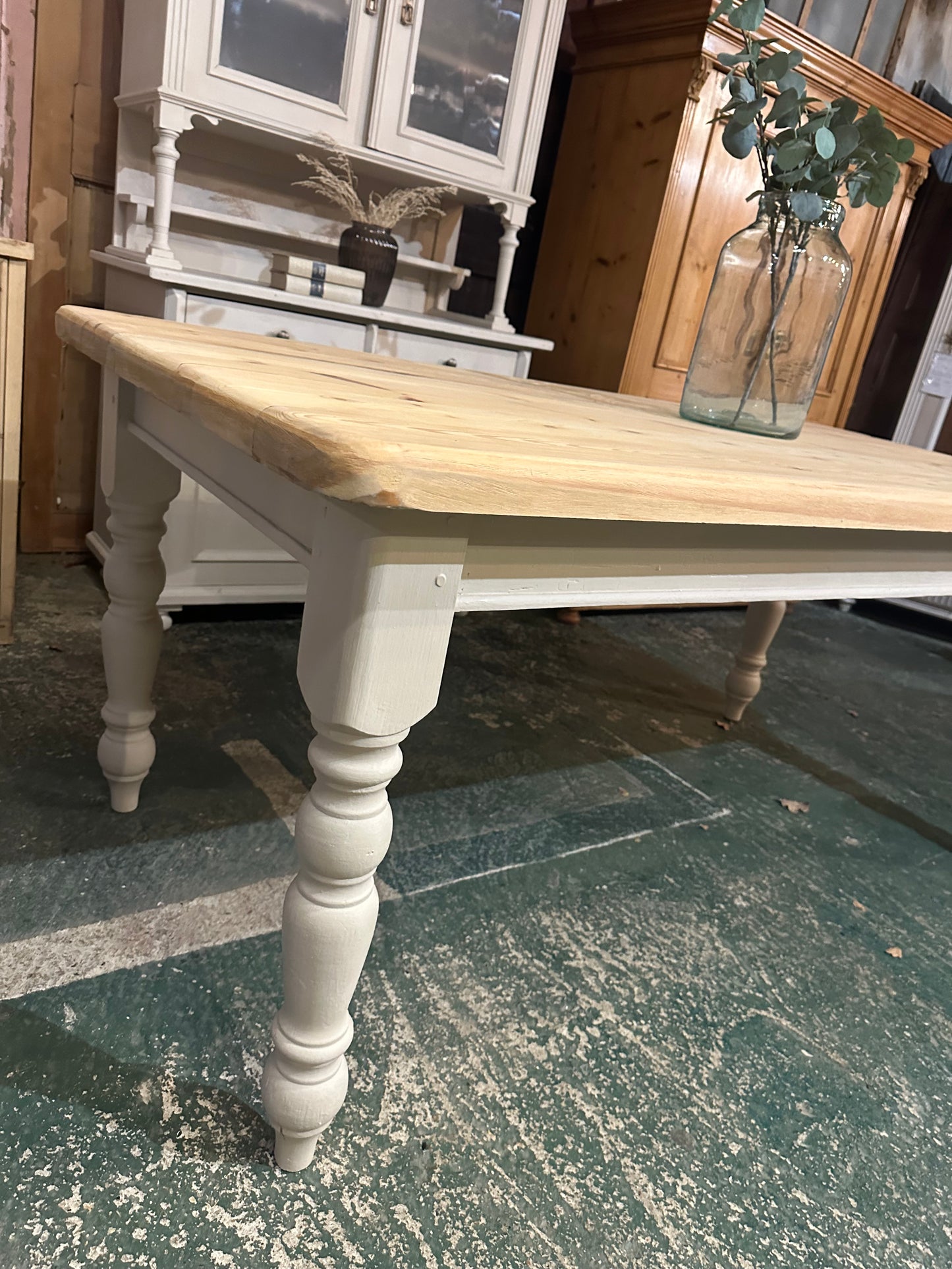 Farmhouse table 8 seater