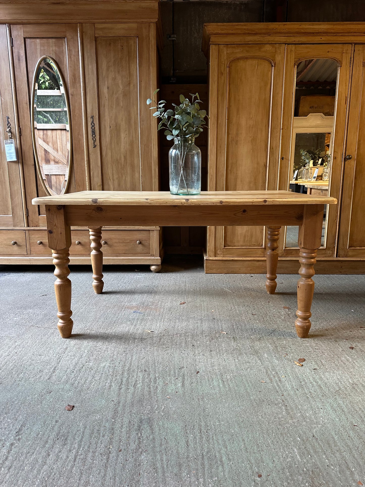 Farmhouse table 6 seater