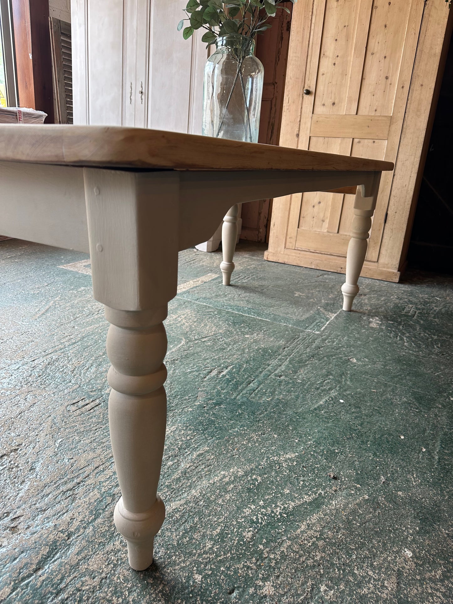 Rustic farmhouse table 8 seater