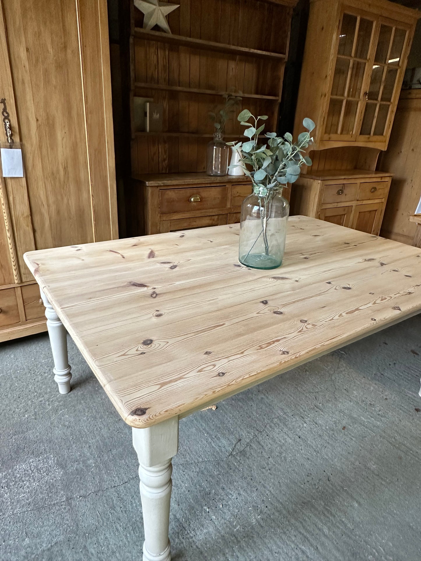 Farmhouse table 8 seater