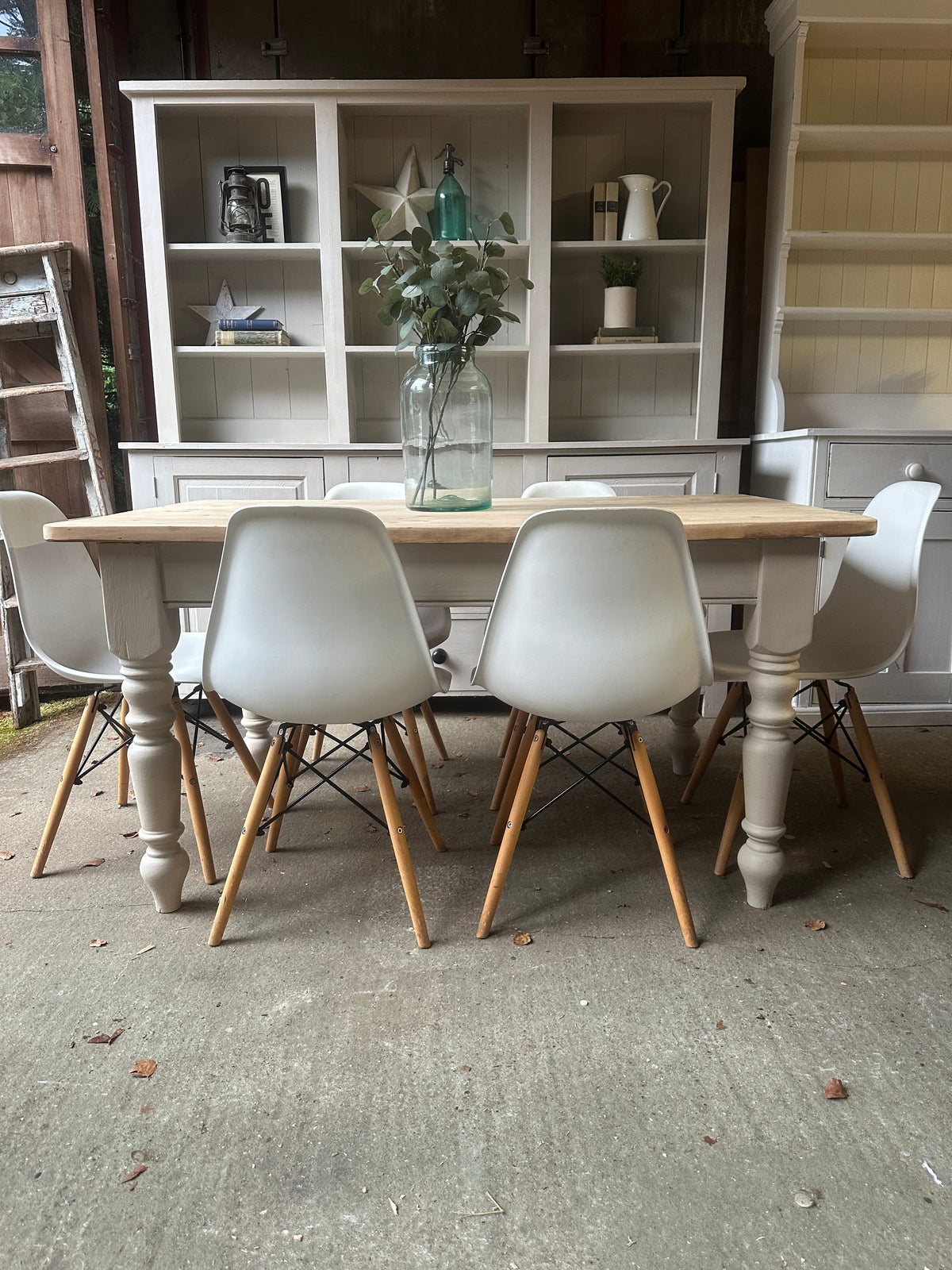 Farmhouse table 6 seater