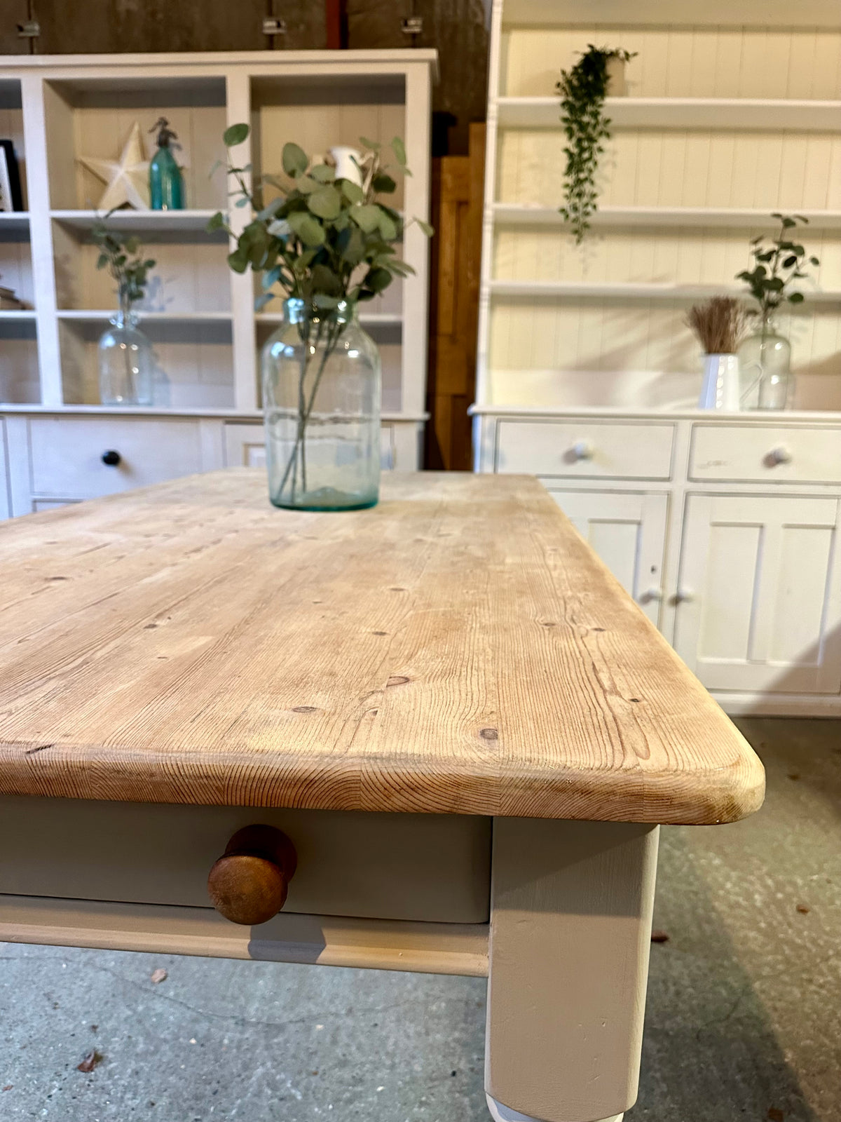 Farmhouse table 8 seater