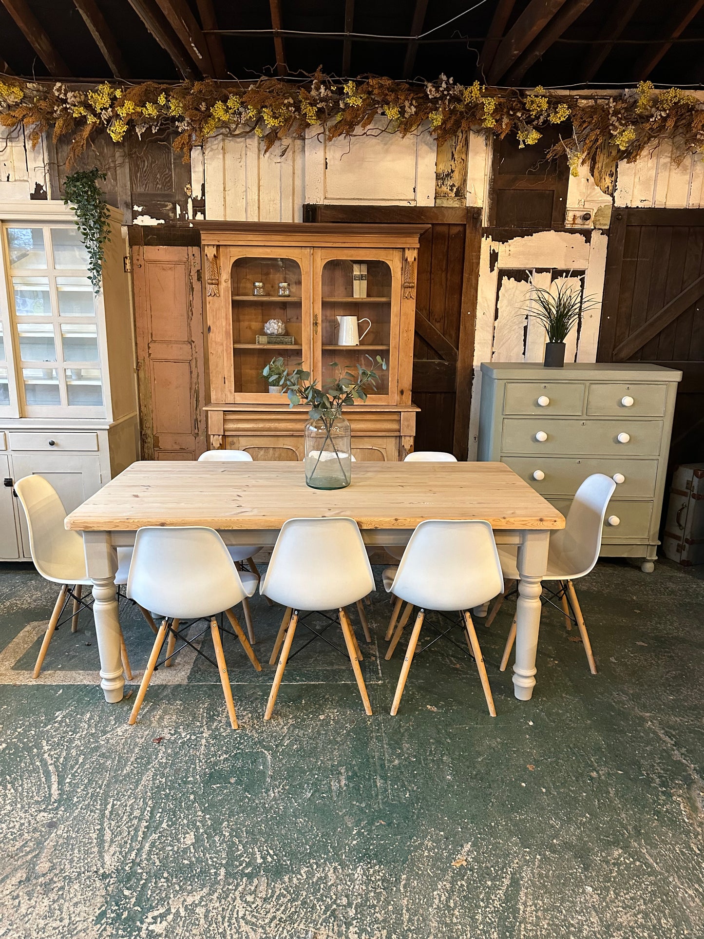 Rustic farmhouse table 8 seater