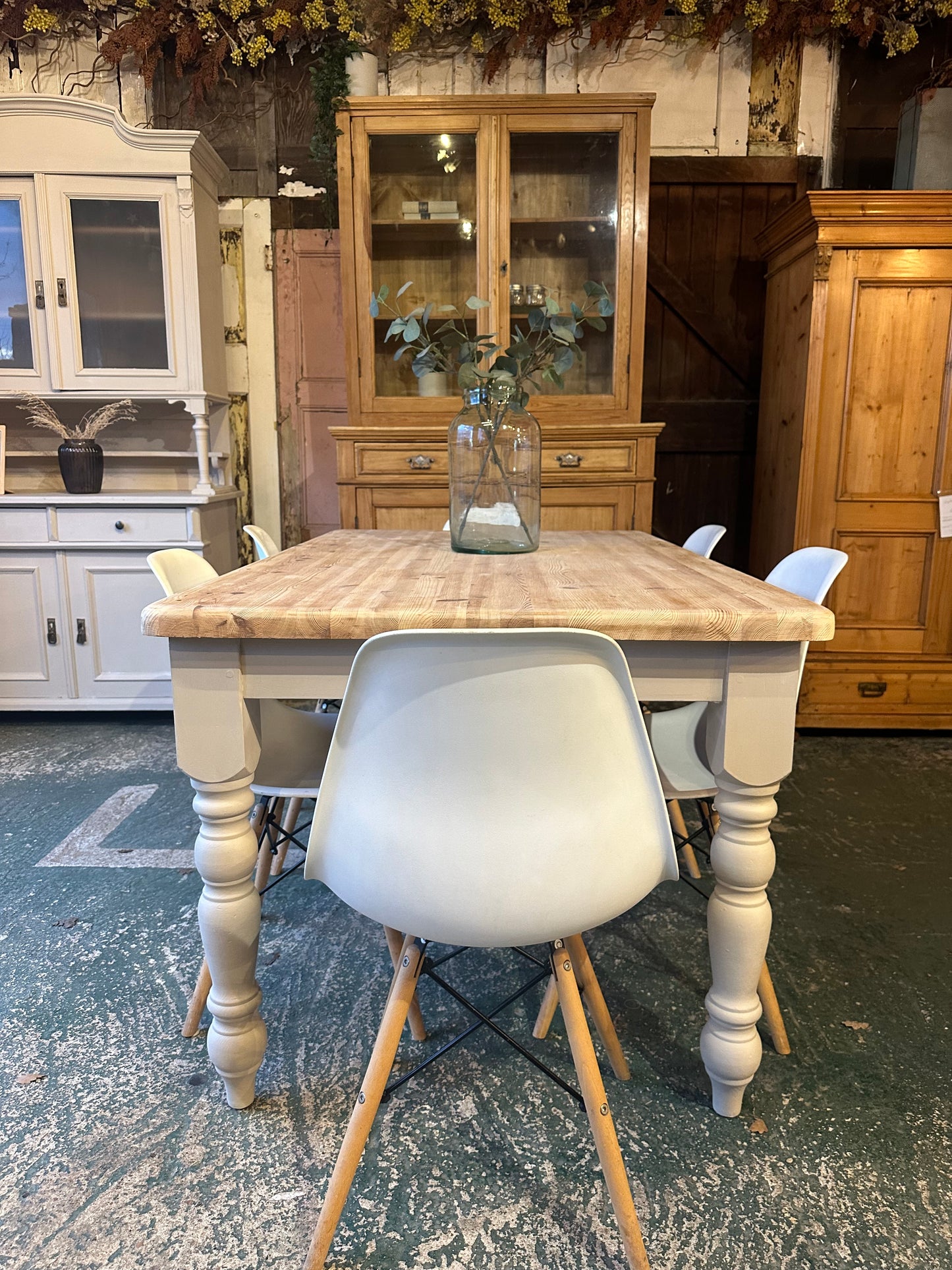 Farmhouse table 6 seater