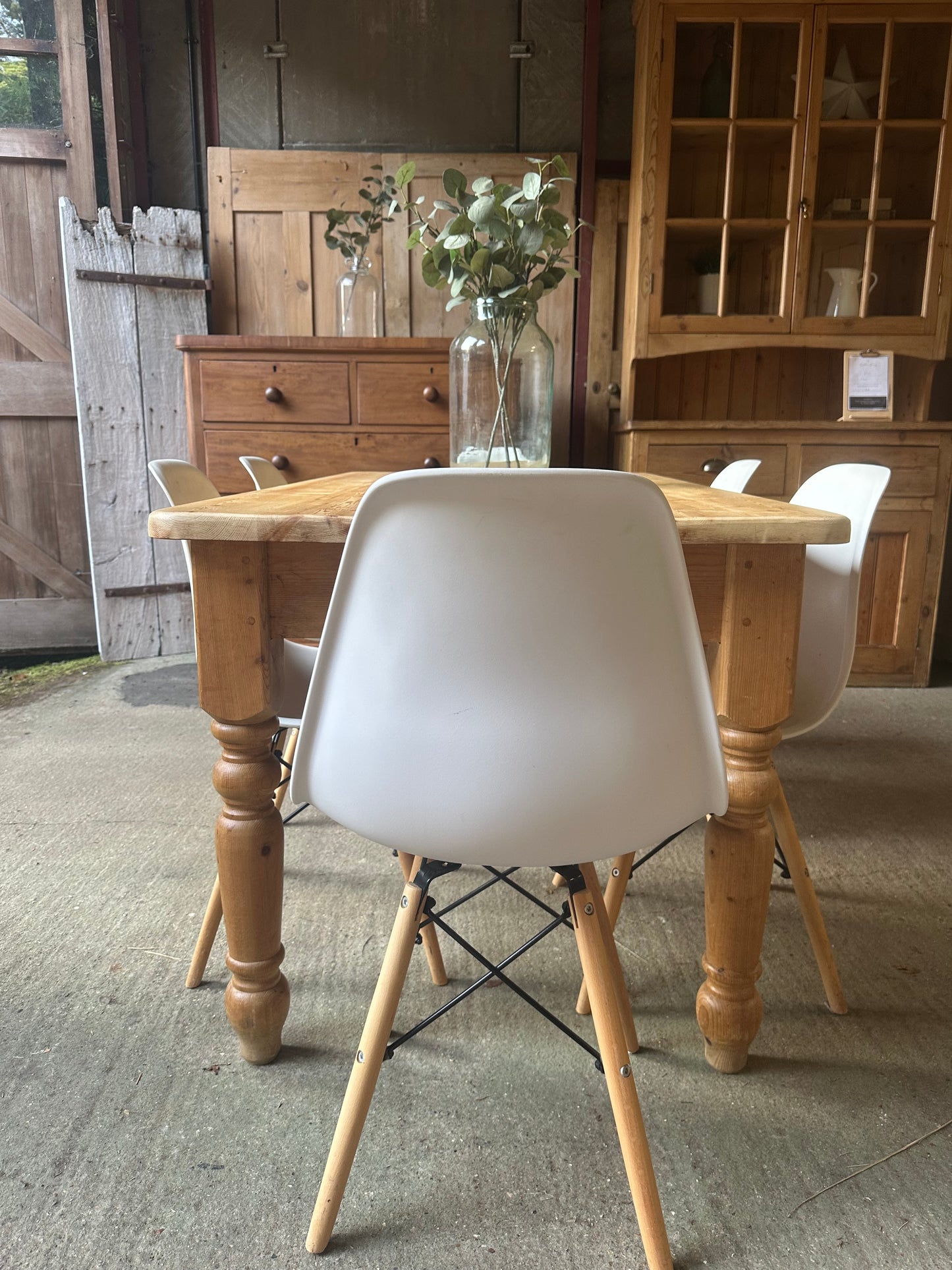 Farmhouse table 6 seater / desk