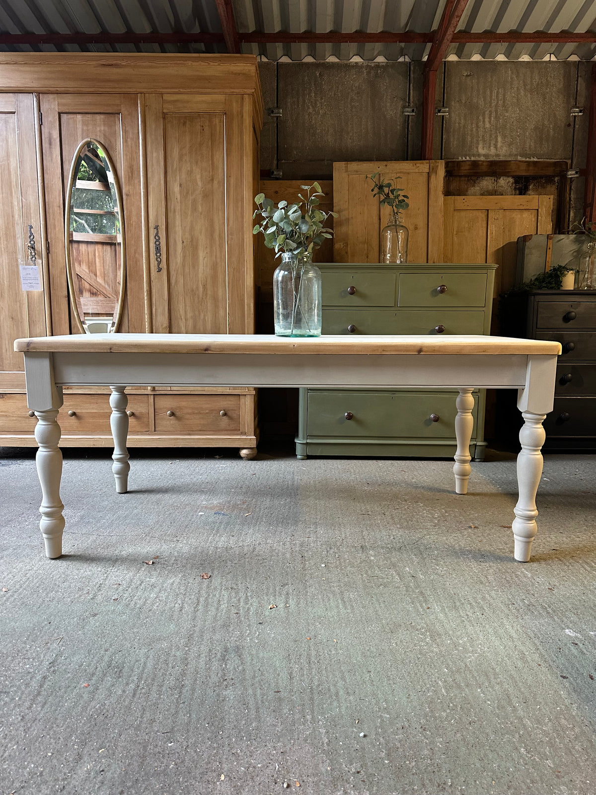 Farmhouse table 8 seater