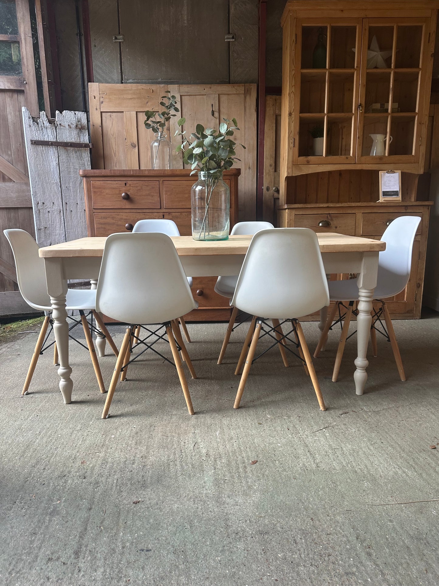 Farmhouse table 6 seater