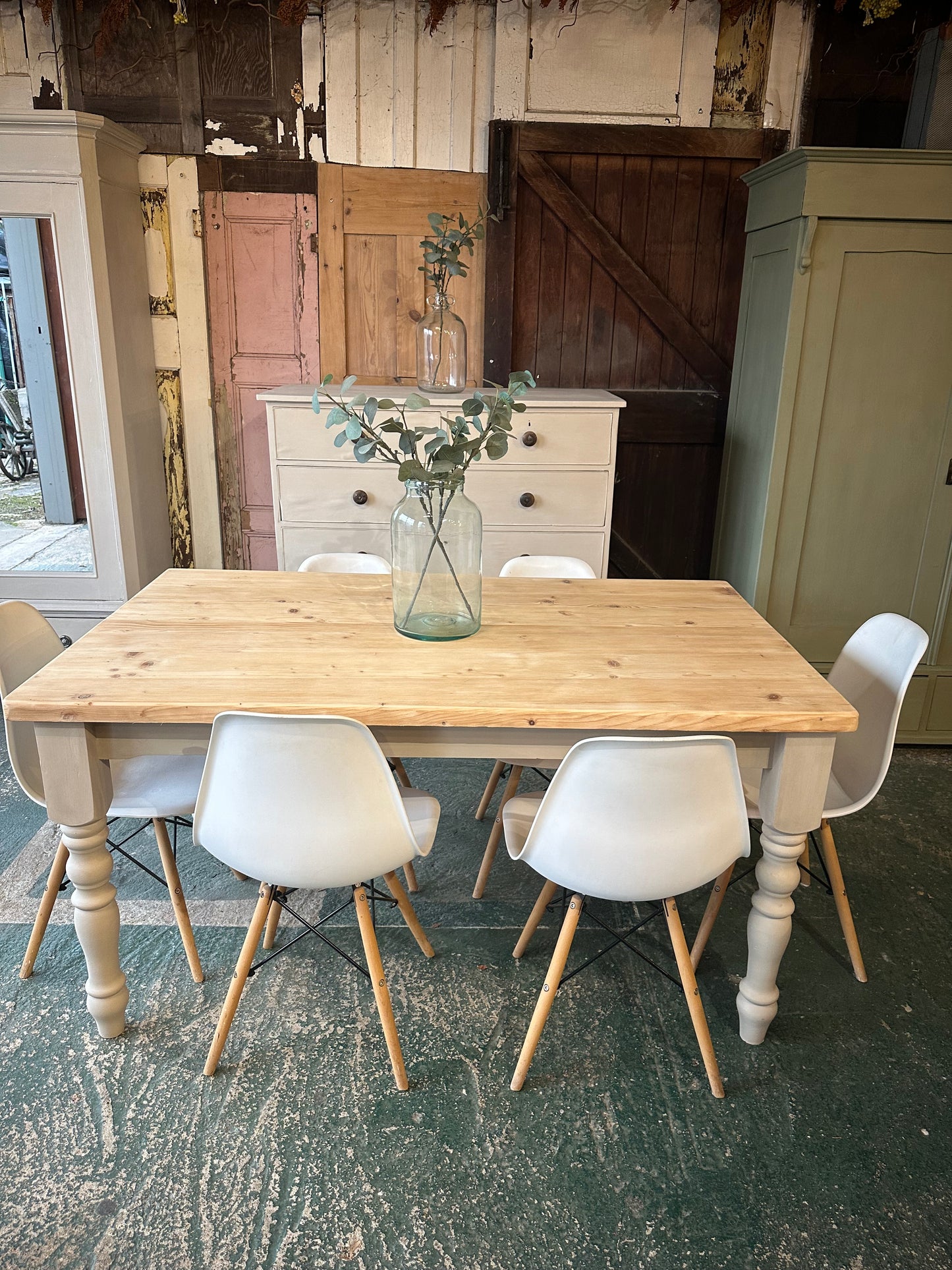 Farmhouse table 6 seater