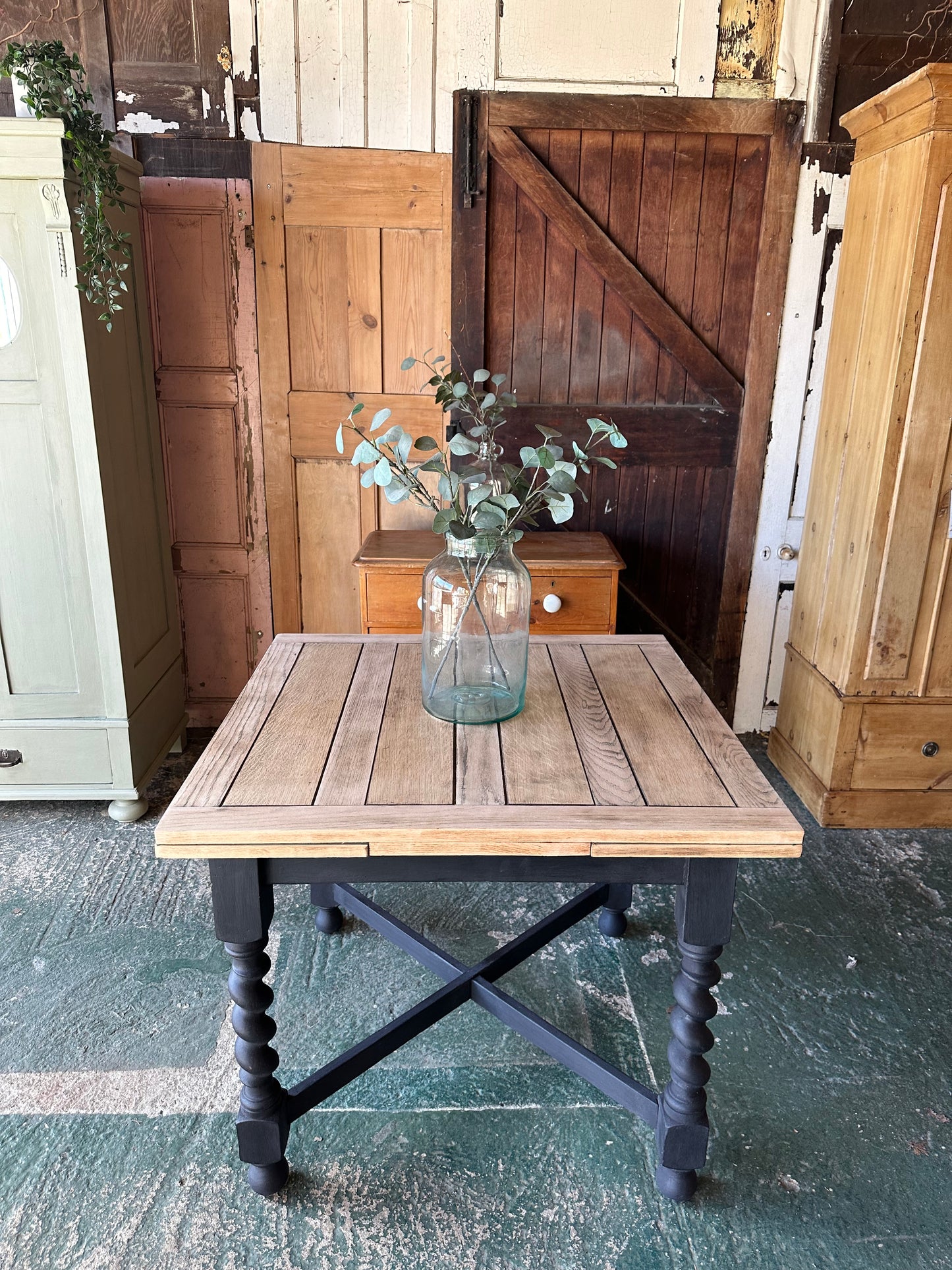 Oak Barley Twist Draw Leaf Table