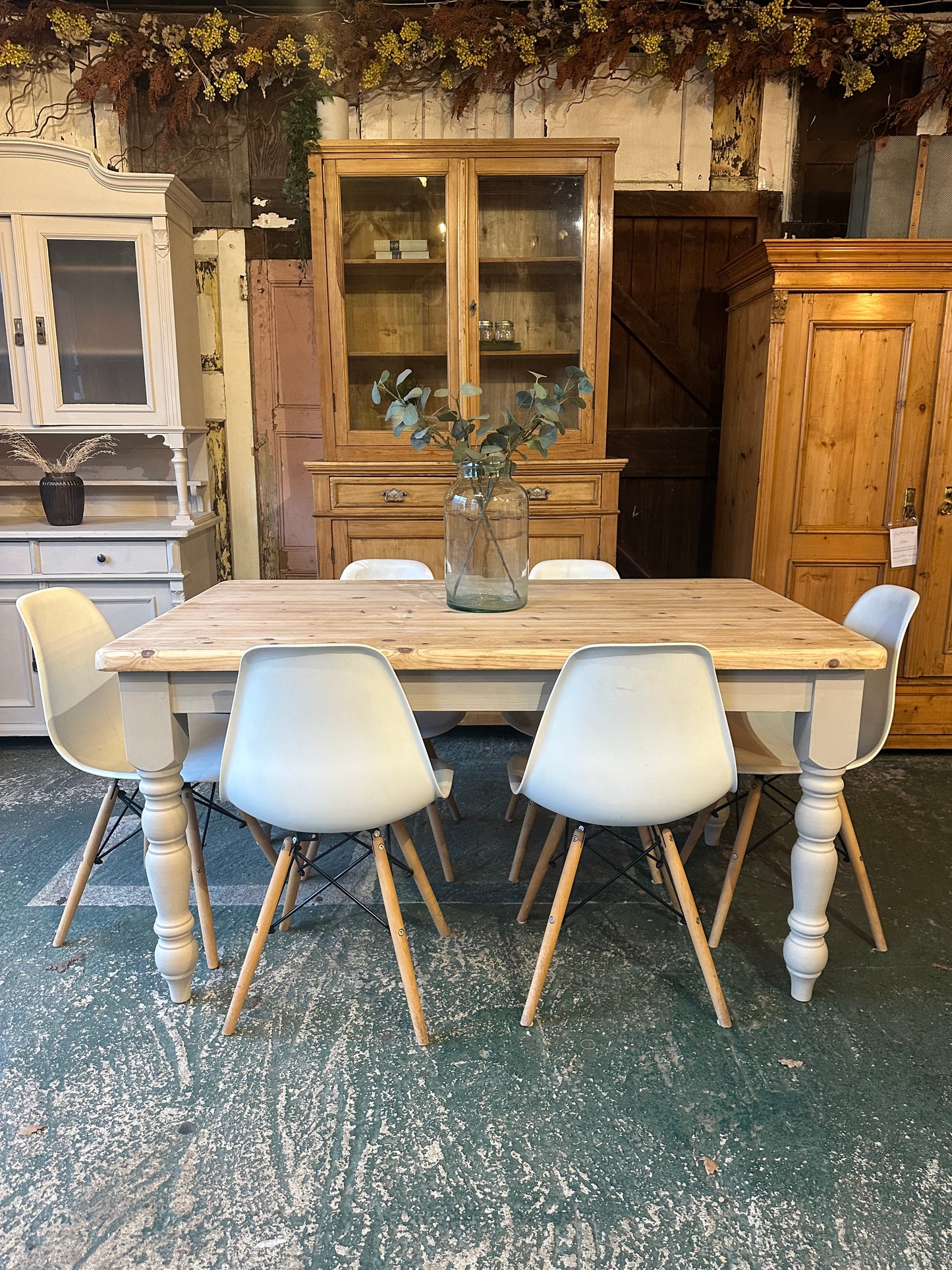 Farmhouse table 6 seater
