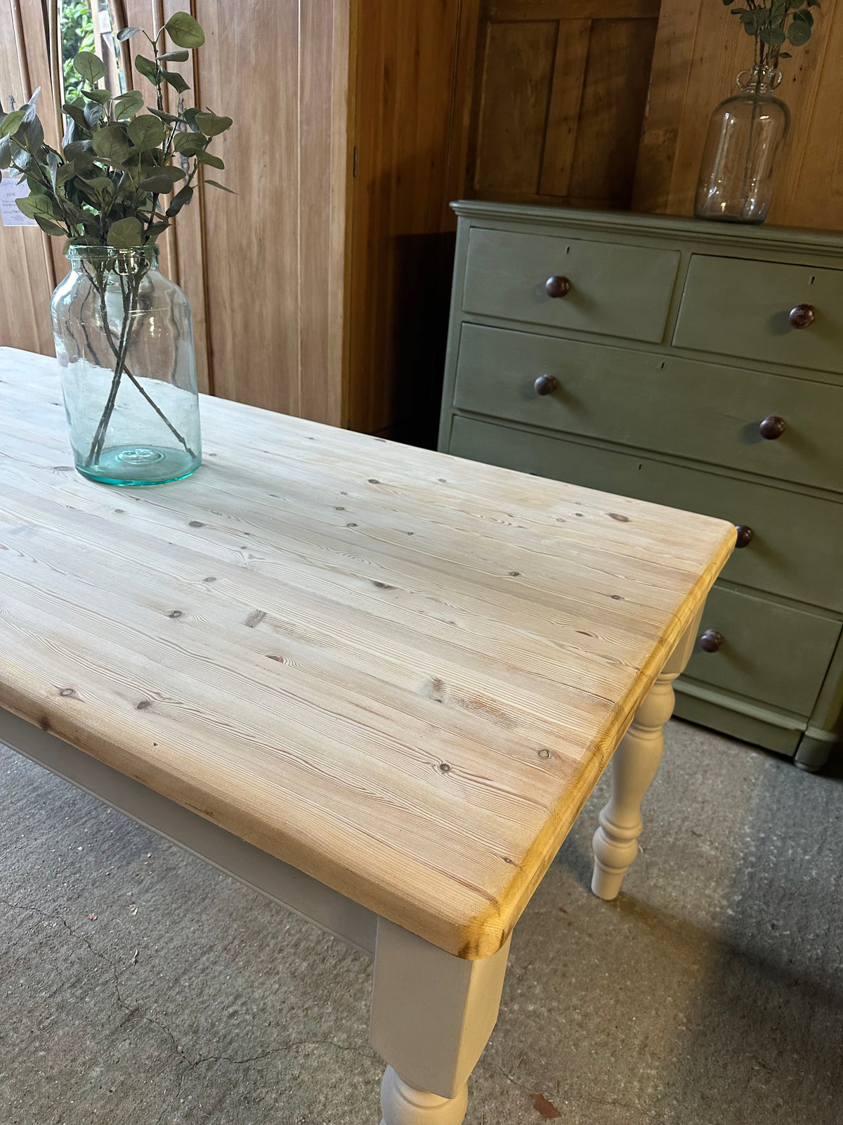 Farmhouse table 8 seater