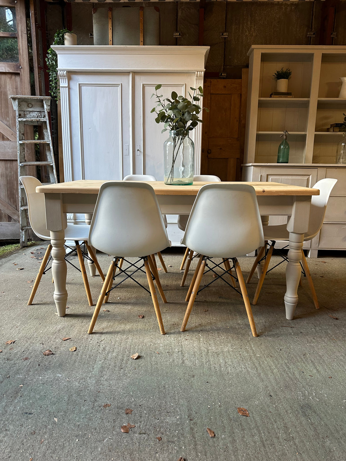 Farmhouse table 6 seater