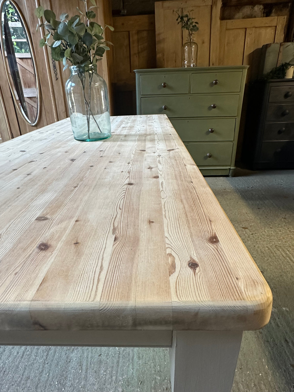 Farmhouse table large 8 seater