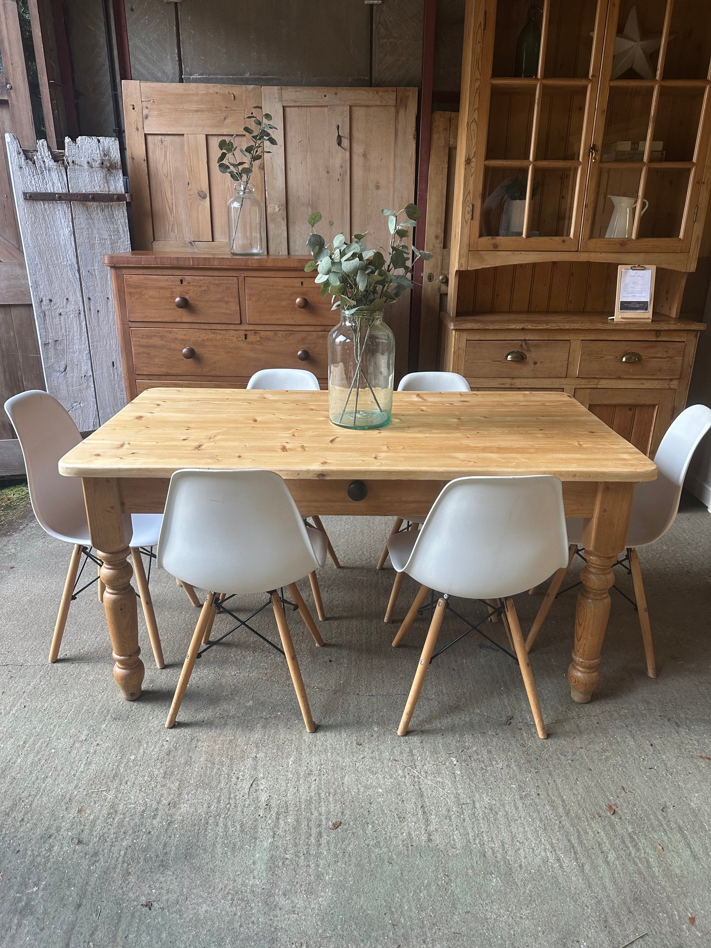 Farmhouse table 6 seater / desk