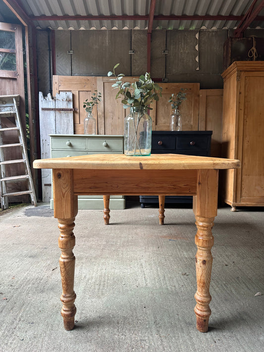 Farmhouse table 8 seater
