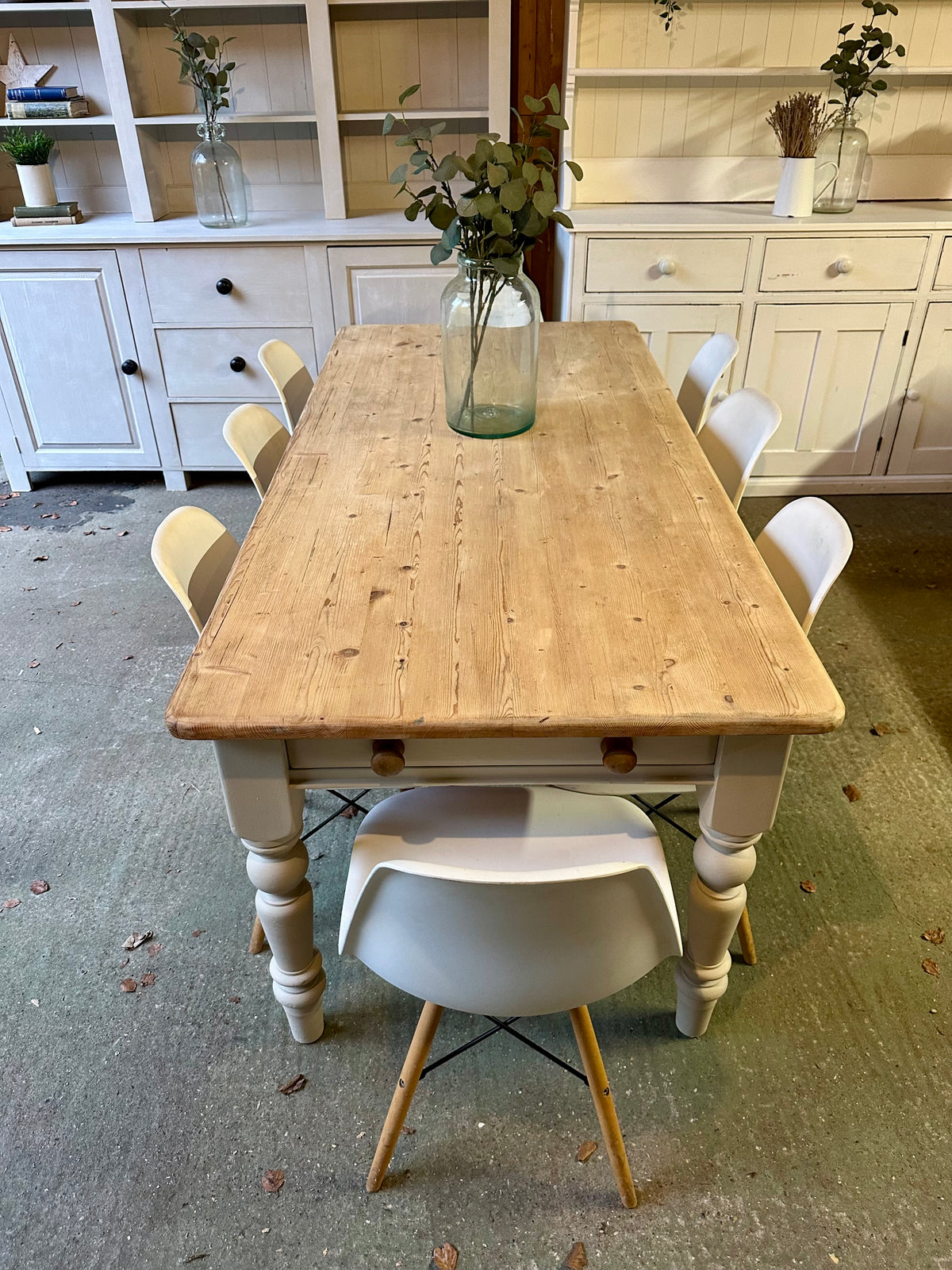 Farmhouse table 8 seater