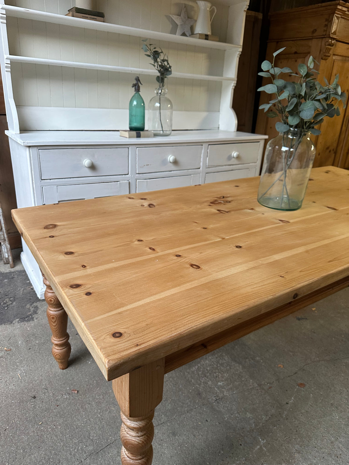 Farmhouse table large 8 seater