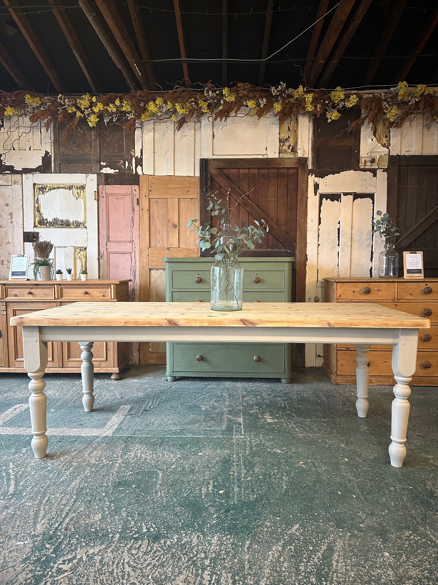 Rustic farmhouse table large 8 seater