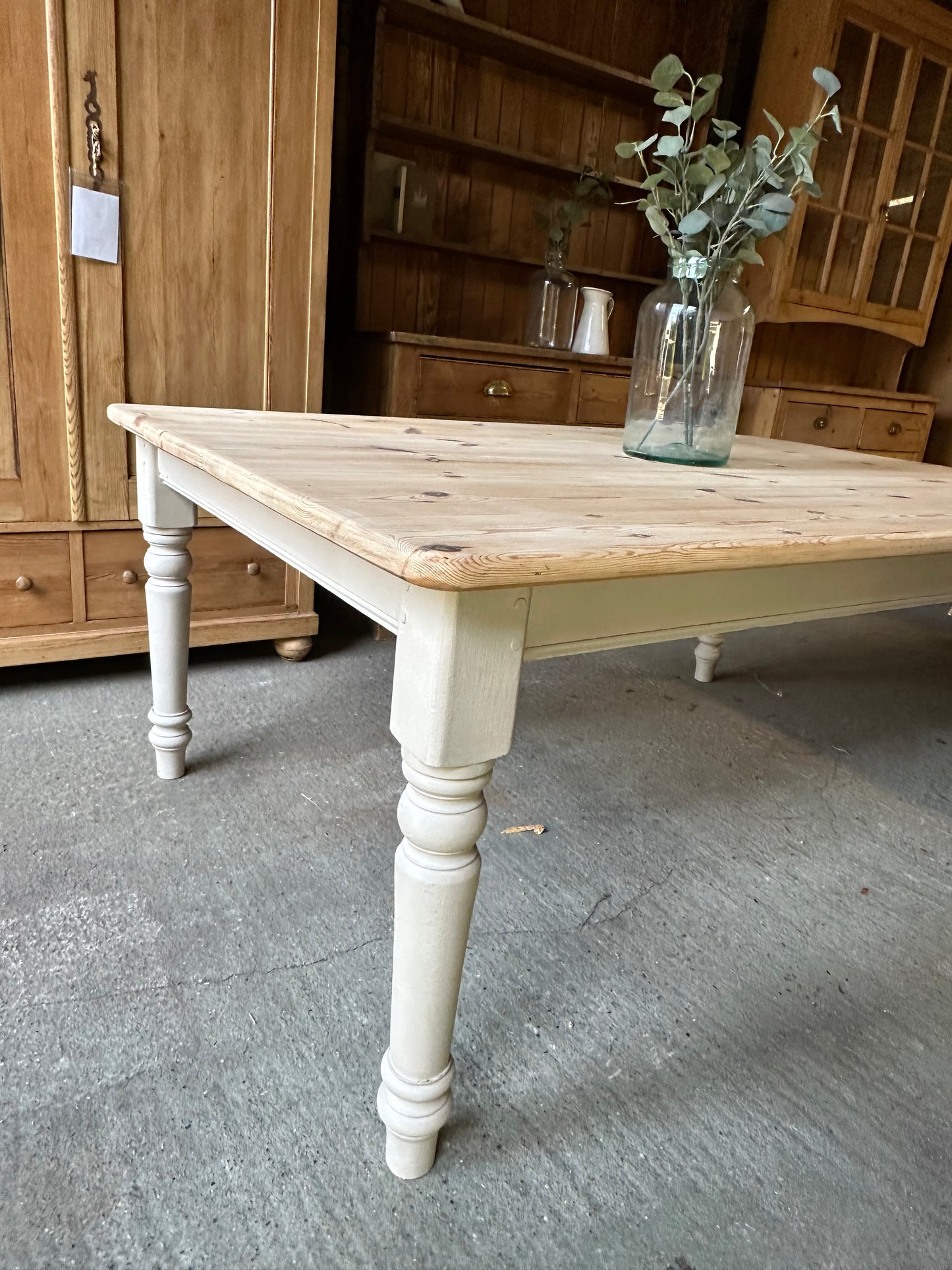 Farmhouse table 8 seater