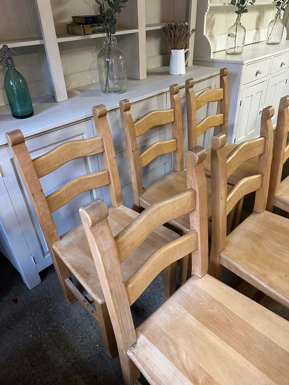 Wooden chairs (set of 6)