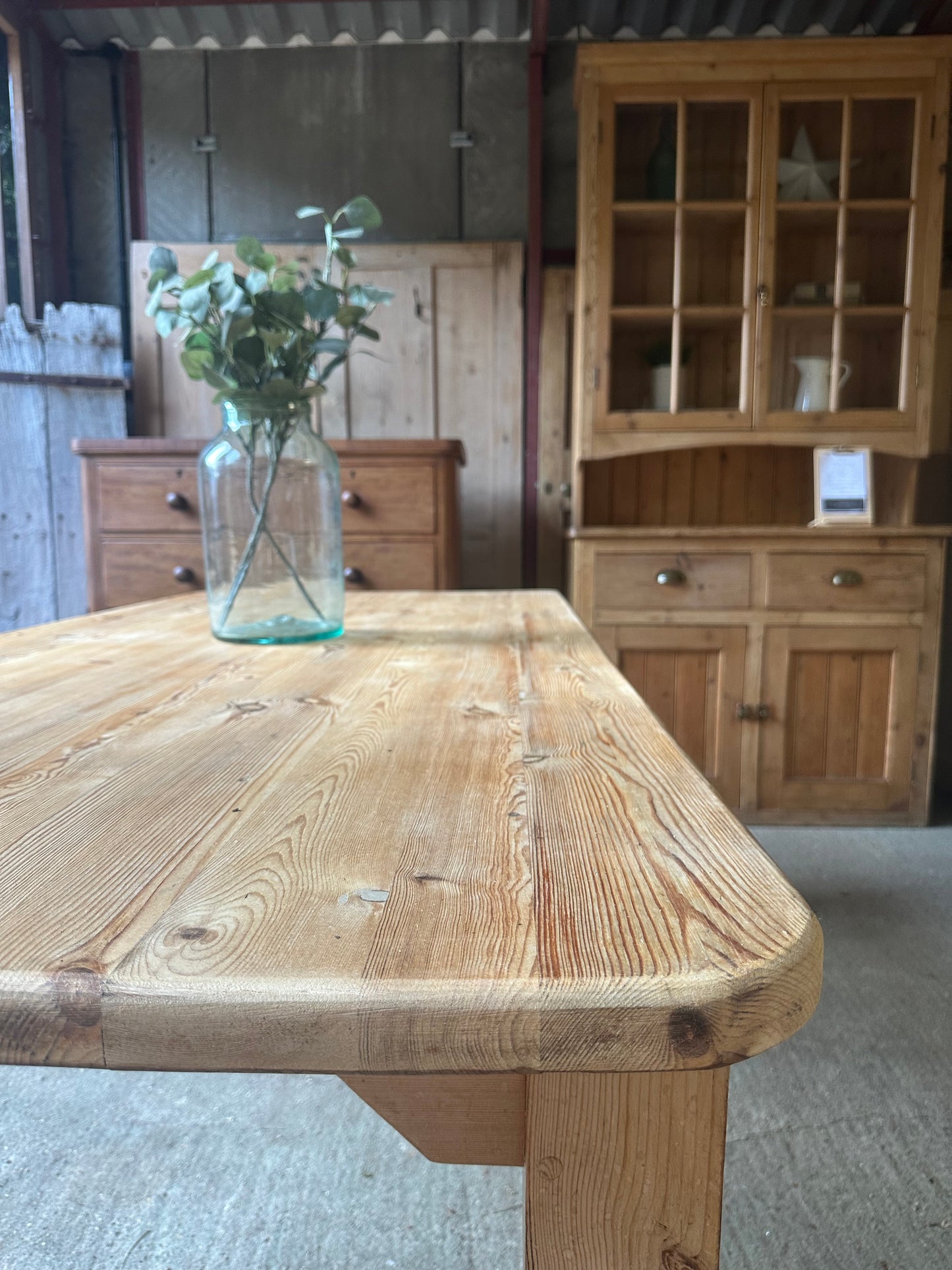 Farmhouse table 8 seater