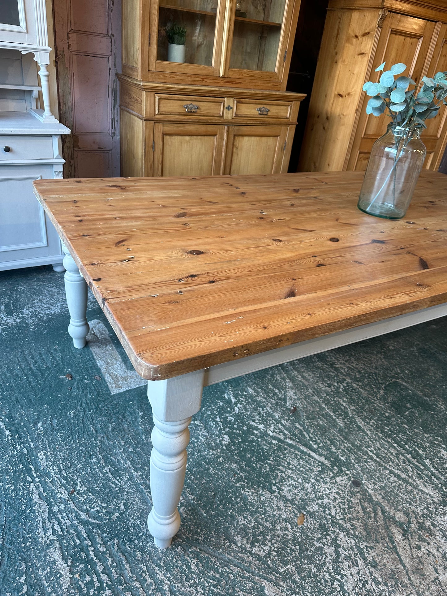 Farmhouse table 10 seater