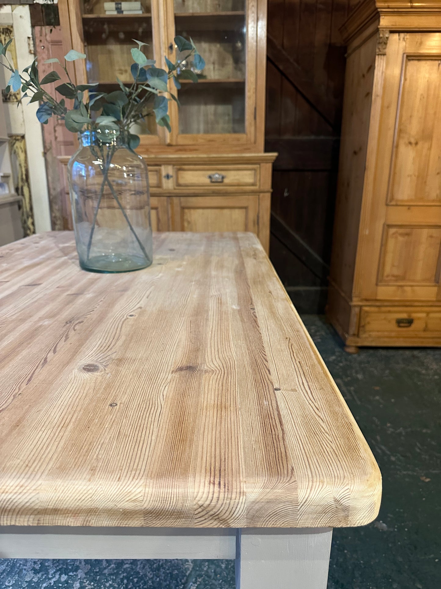 Farmhouse table 6 seater